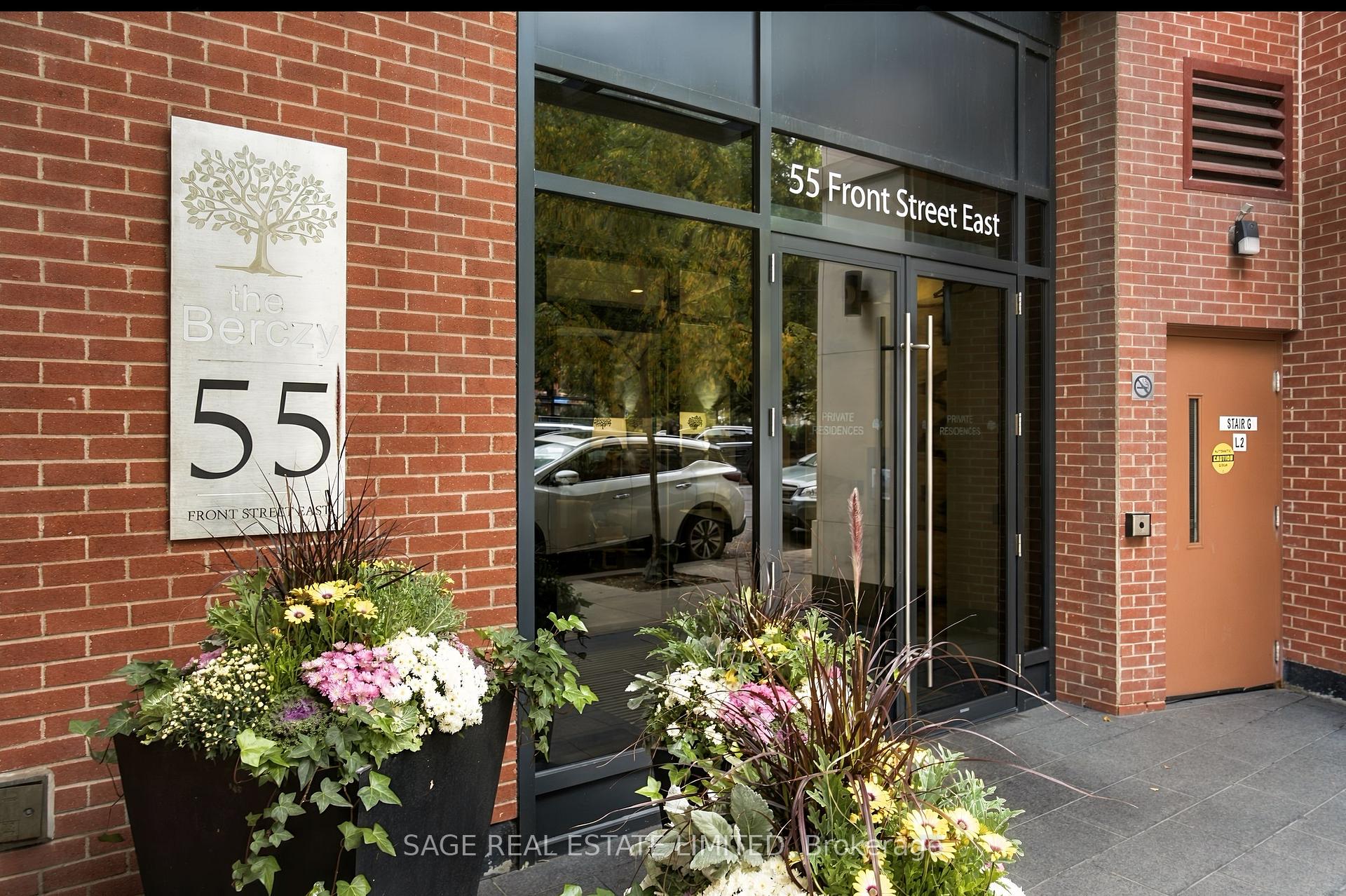 Photo 2 of Unit 417, 55 Front Street E, Toronto, Waterfront Communities — HOMEH