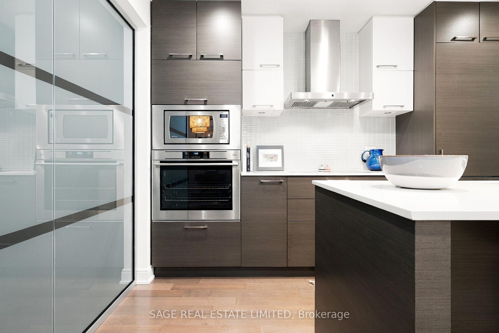 Photo 8 of Unit 417, 55 Front Street E, Toronto, Waterfront Communities — HOMEH