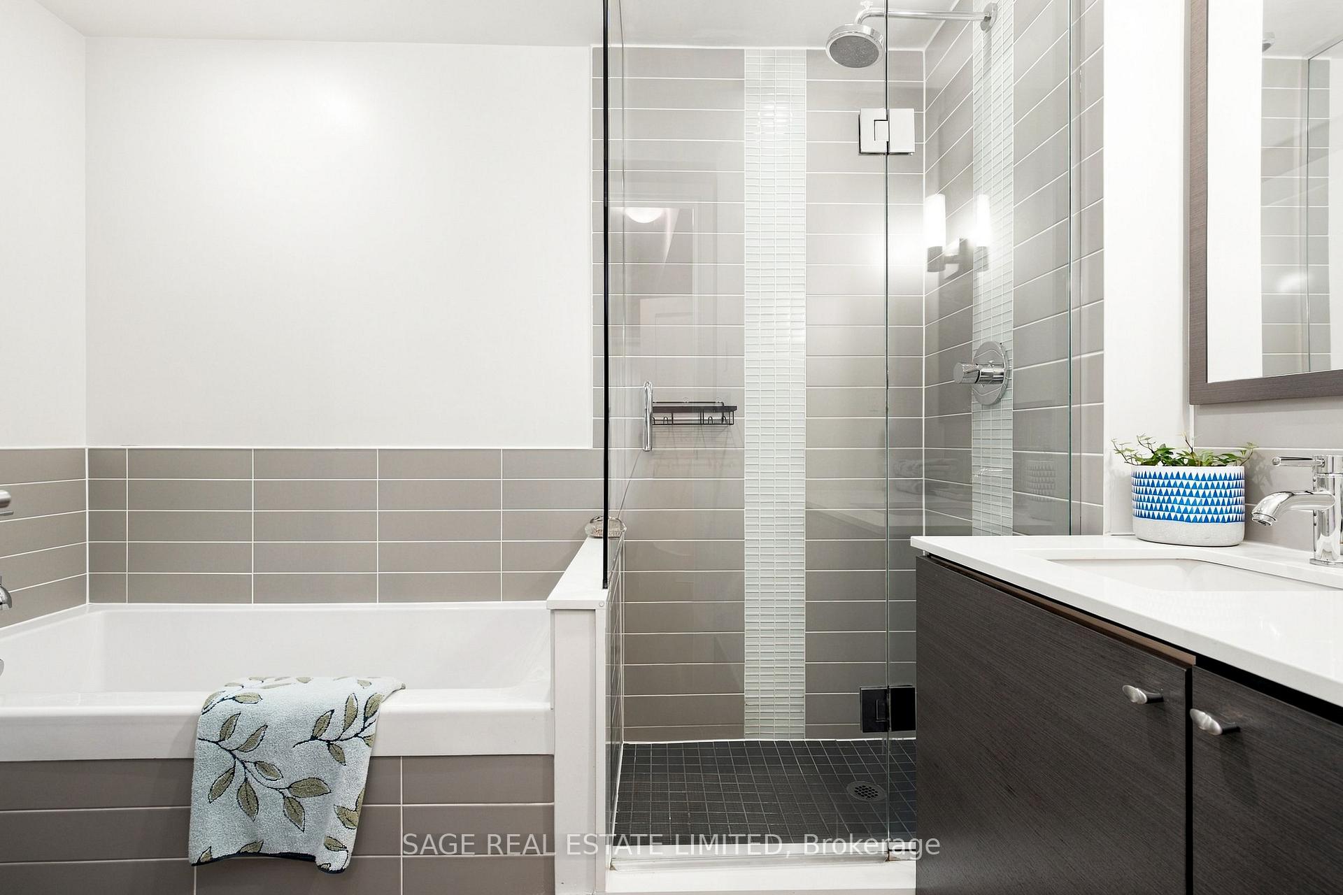 Photo 19 of Unit 417, 55 Front Street E, Toronto, Waterfront Communities — HOMEH