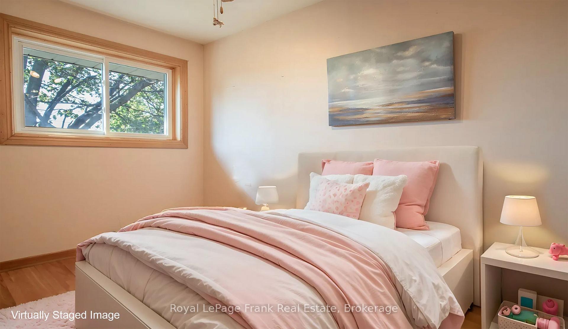 Photo 18 of 1014 McCullough Drive, Whitby, Downtown Whitby — HOMEH