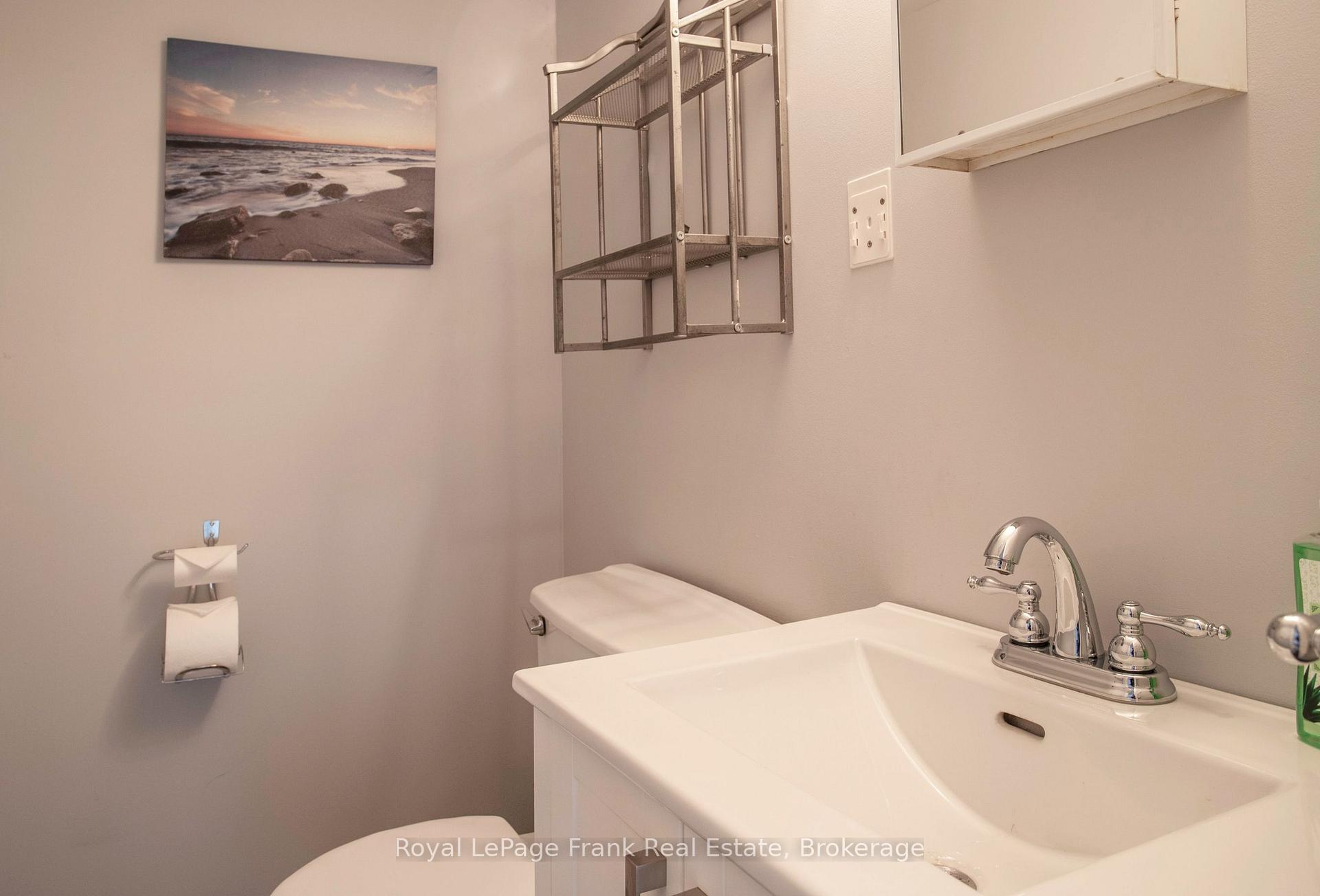 Photo 26 of 1014 McCullough Drive, Whitby, Downtown Whitby — HOMEH