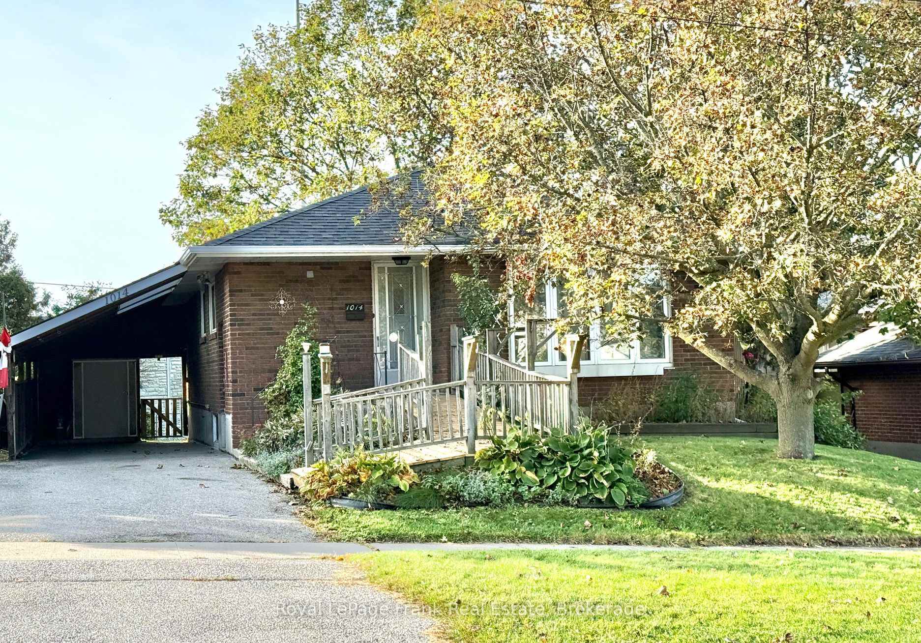Photo 37 of 1014 McCullough Drive, Whitby, Downtown Whitby — HOMEH