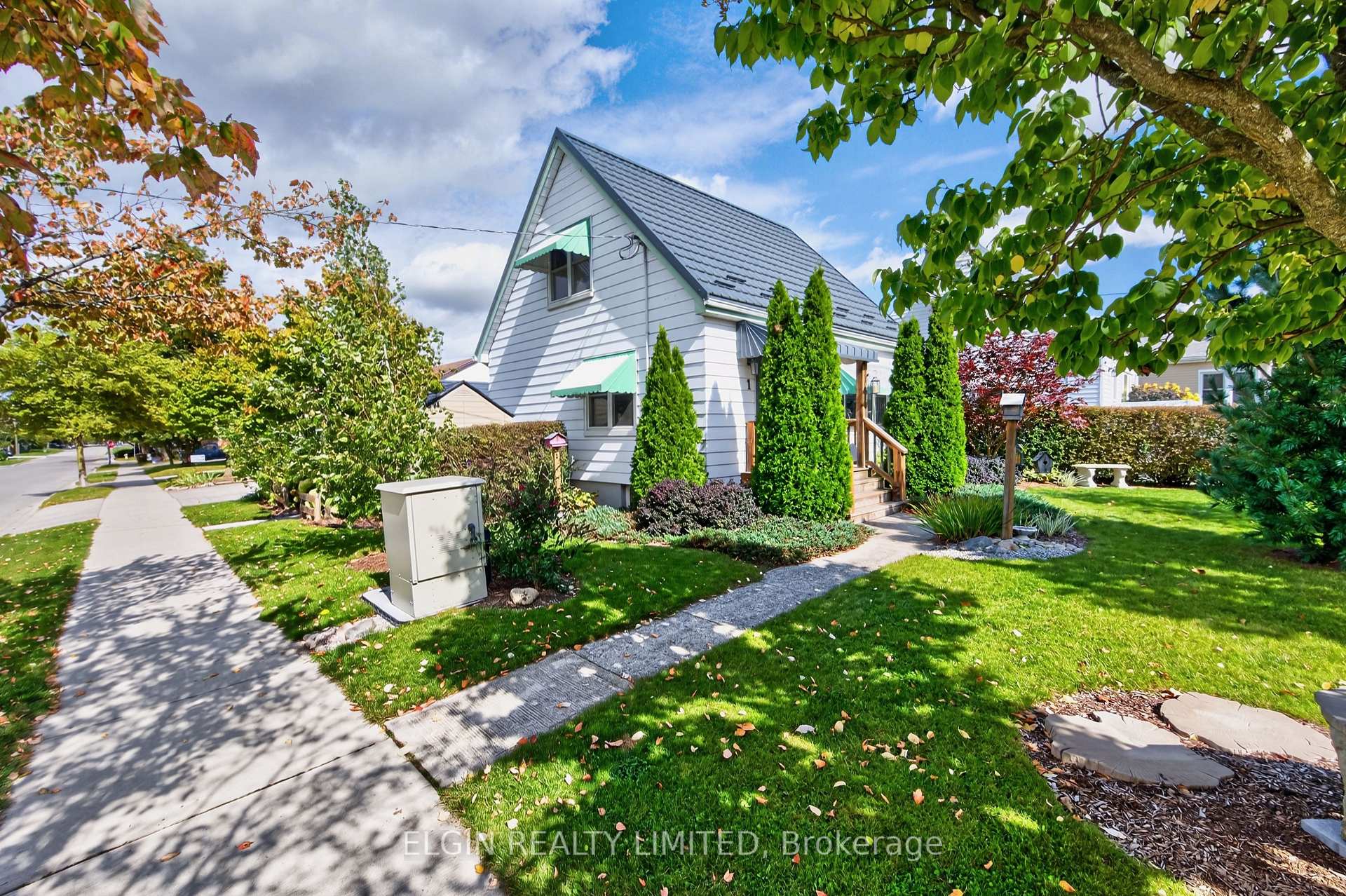 Photo 4 of 1 Trafalgar Street, St. Thomas — HOMEH