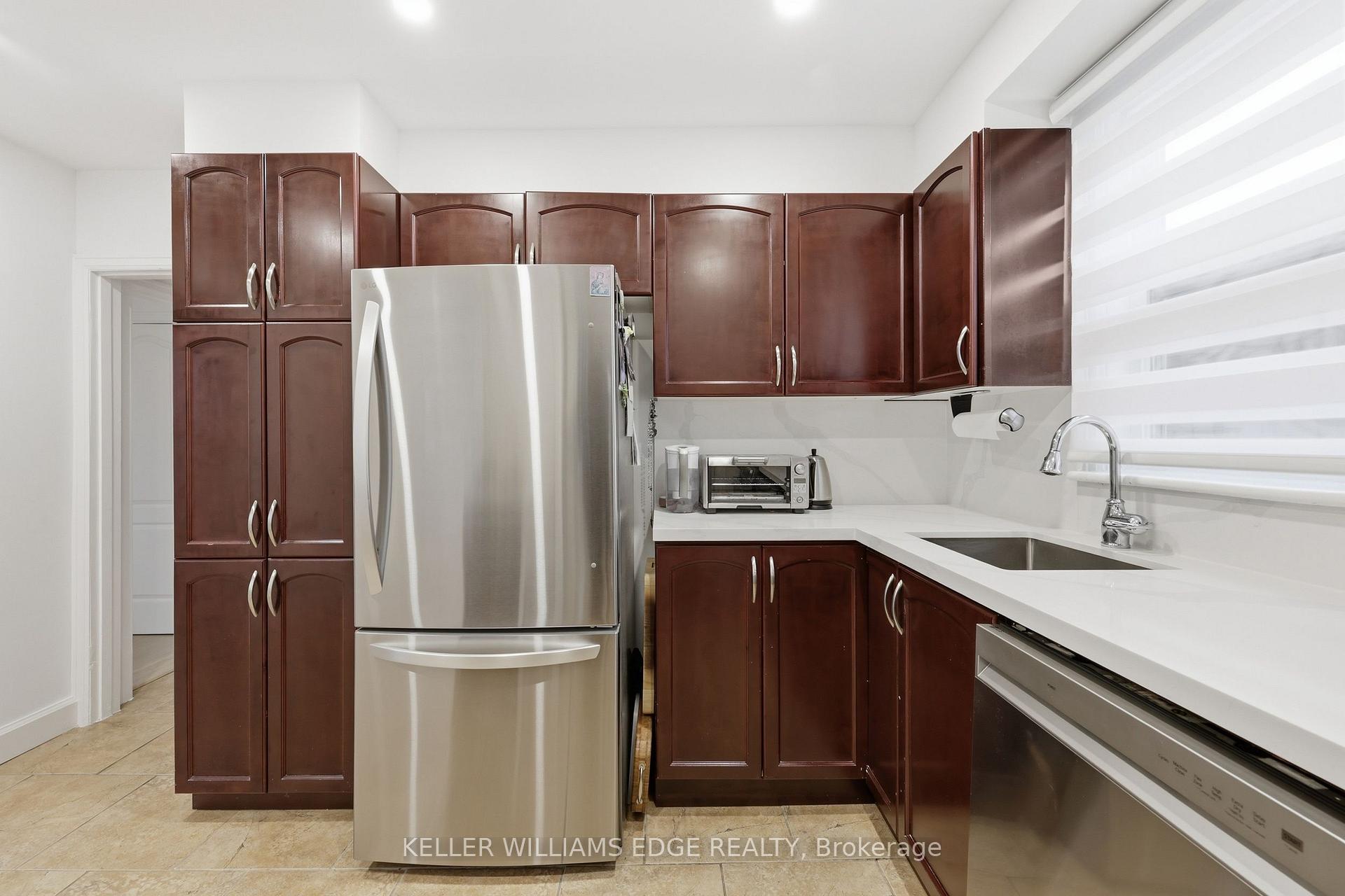 Photo 6 of 2062 Barton Street E, Hamilton, McQuesten — HOMEH