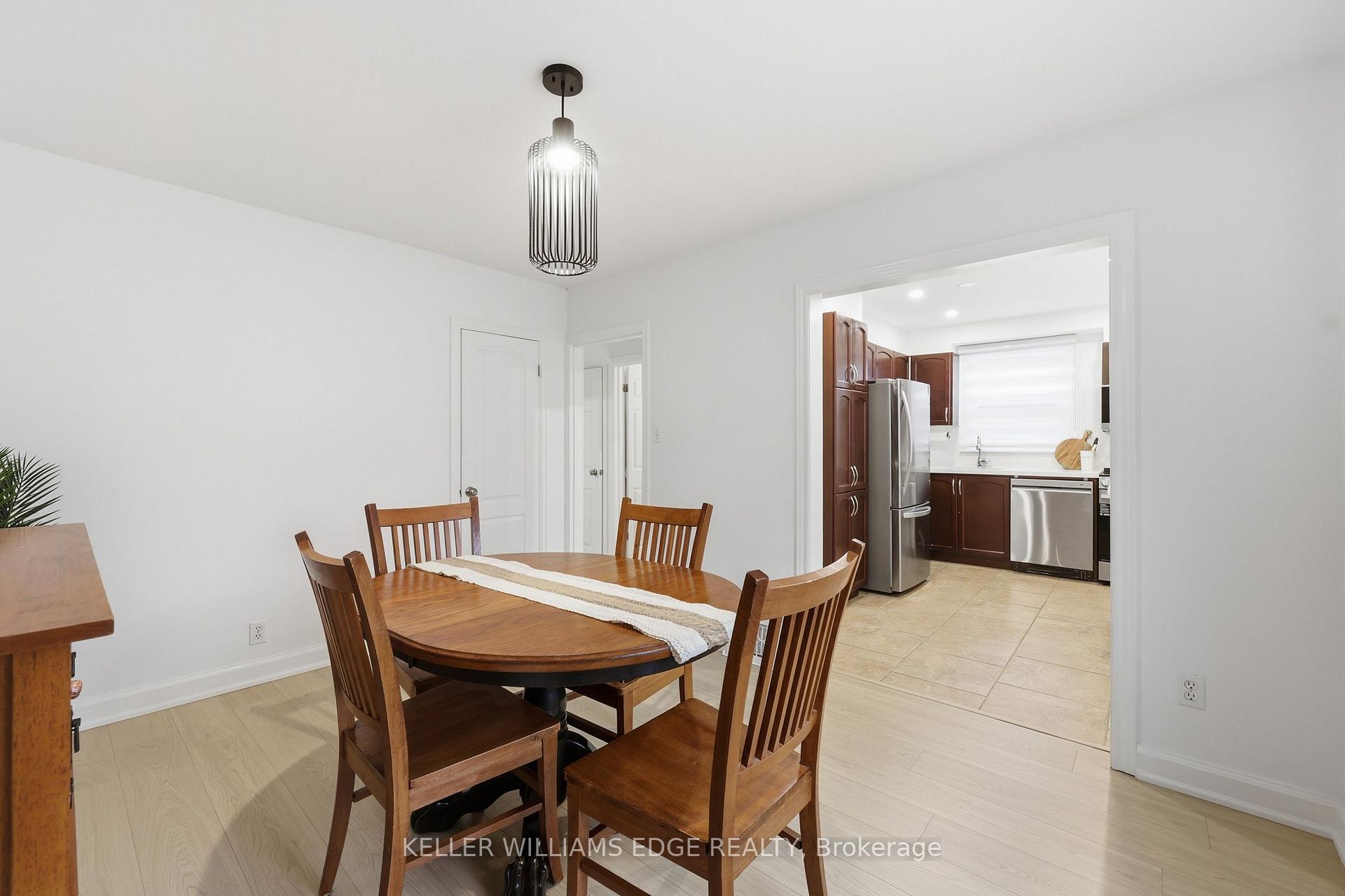Photo 8 of 2062 Barton Street E, Hamilton, McQuesten — HOMEH