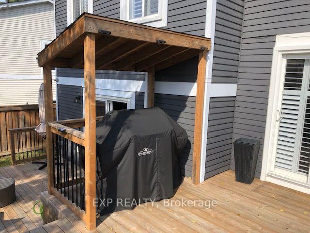 Photo 12 of 30 Somerset Drive, Brampton, Heart Lake West — HOMEH