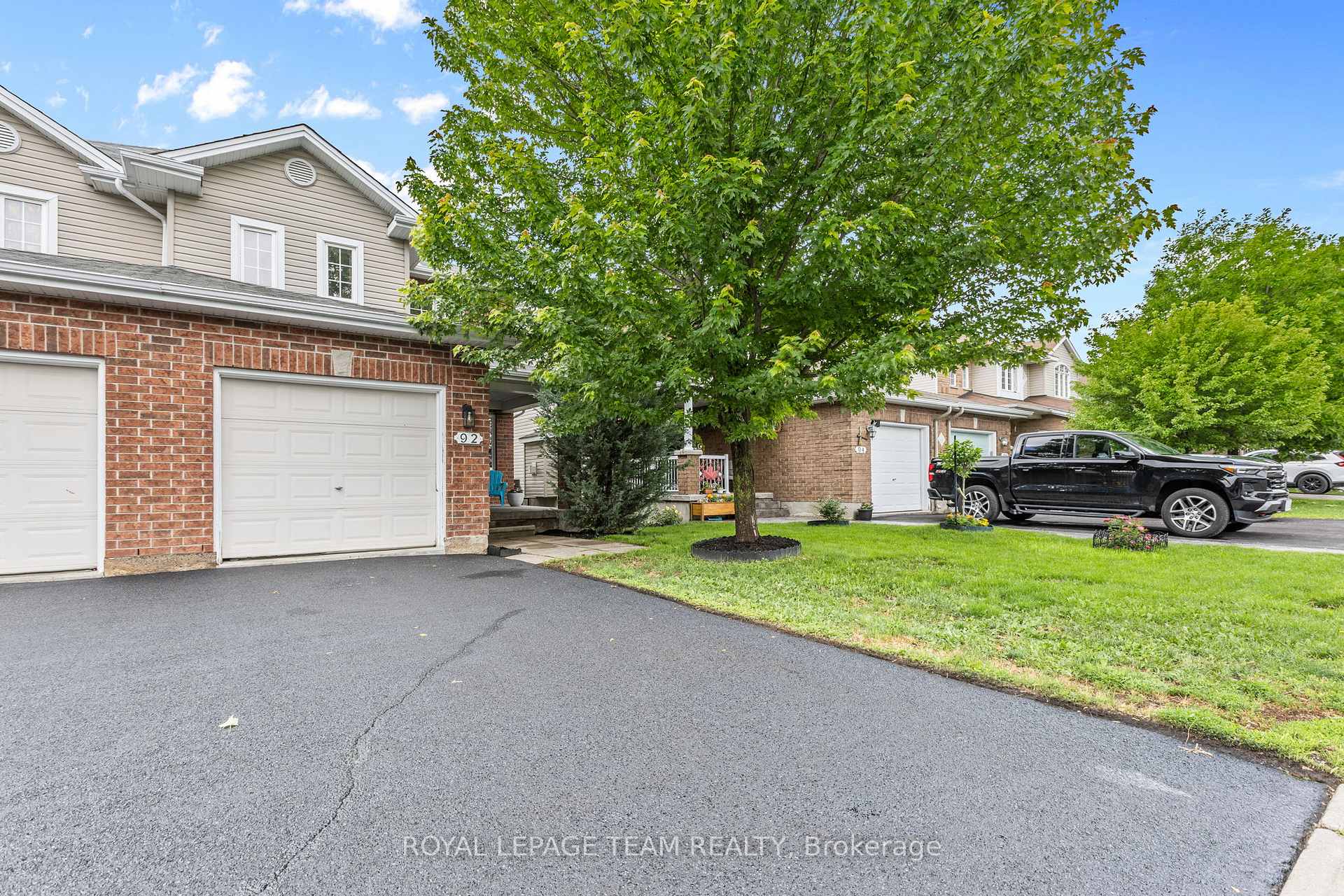 Photo 2 of 92 Wolff Crescent, Arnprior, Arnprior — HOMEH
