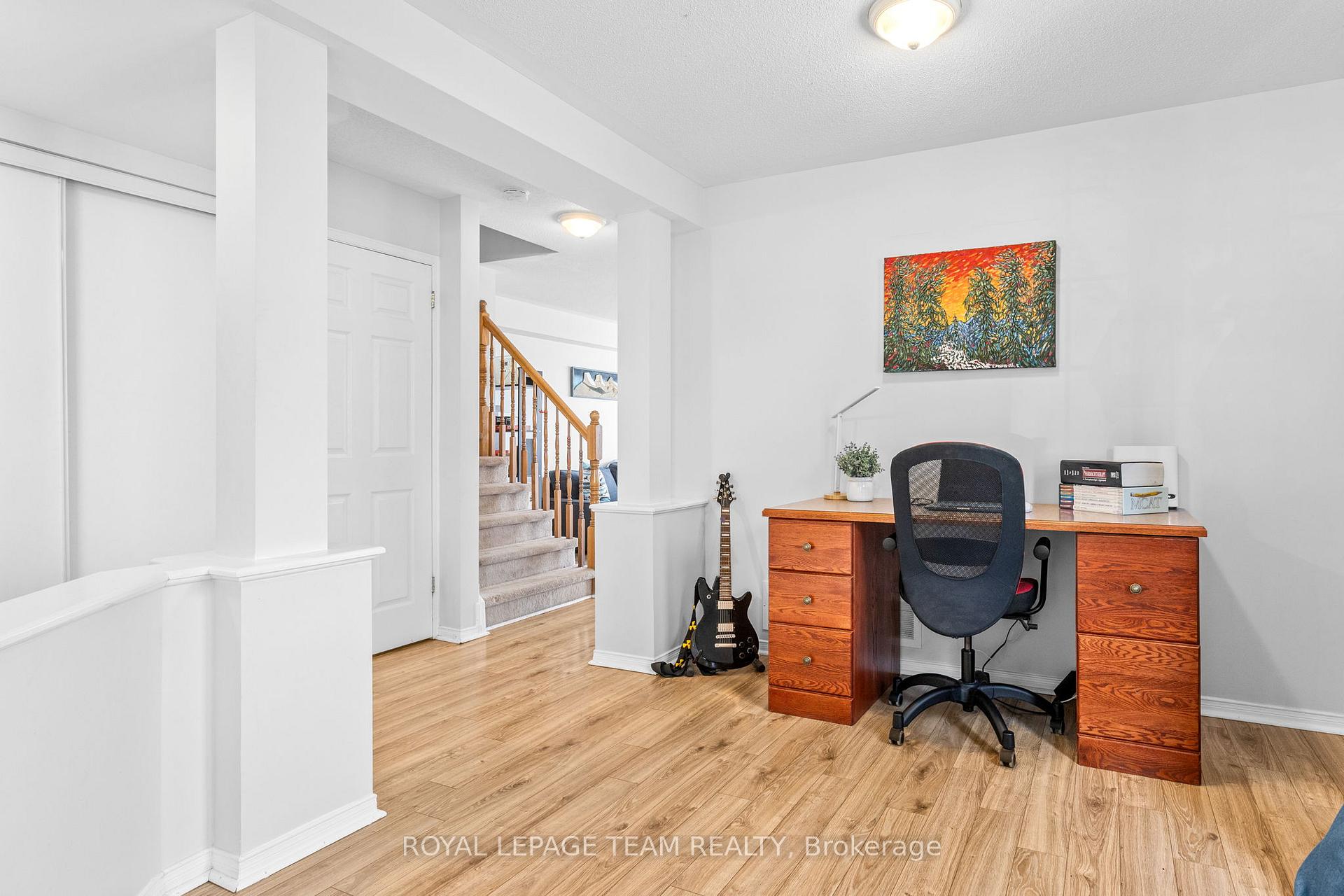 Photo 16 of 92 Wolff Crescent, Arnprior, Arnprior — HOMEH