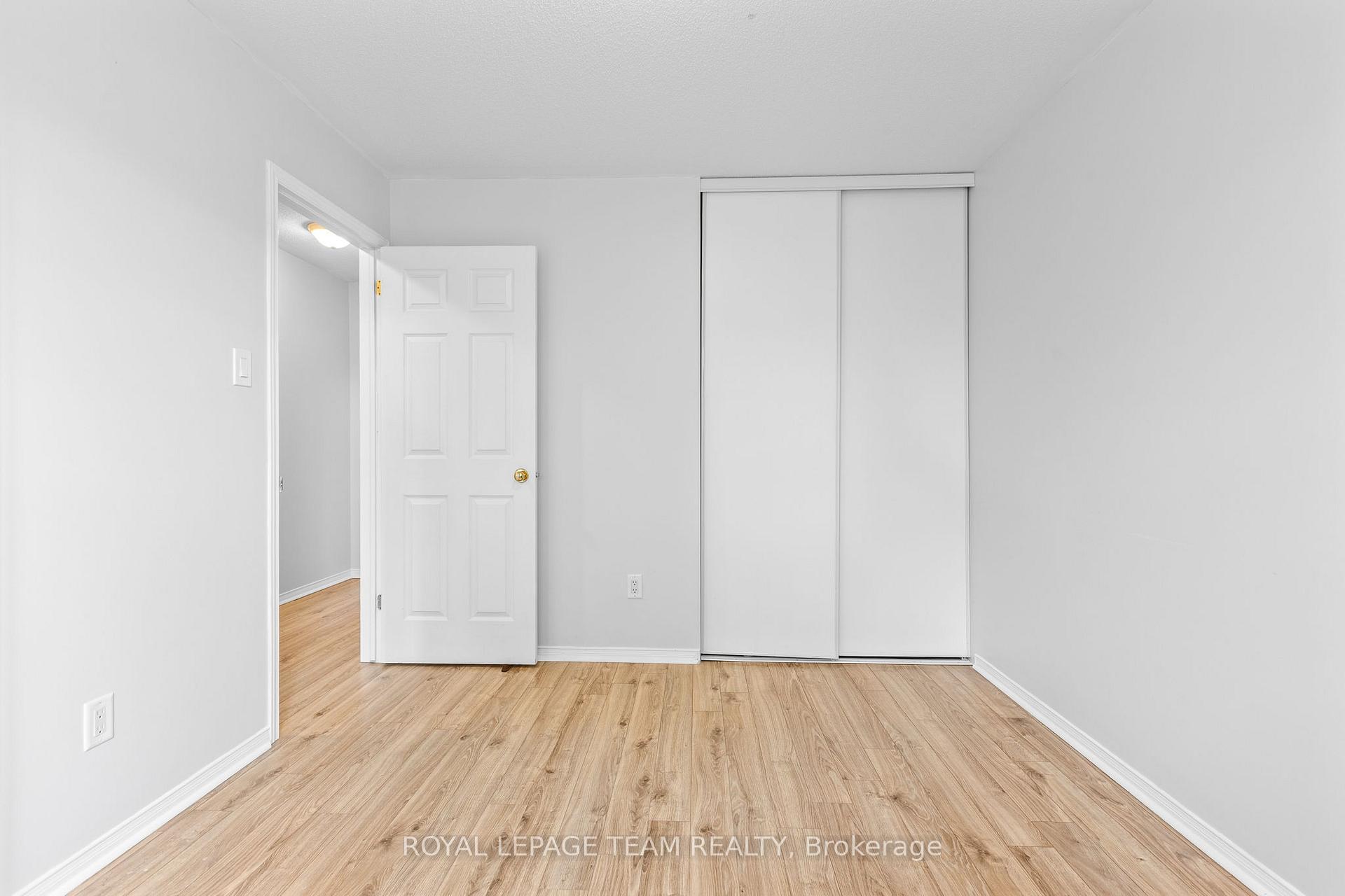 Photo 23 of 92 Wolff Crescent, Arnprior, Arnprior — HOMEH