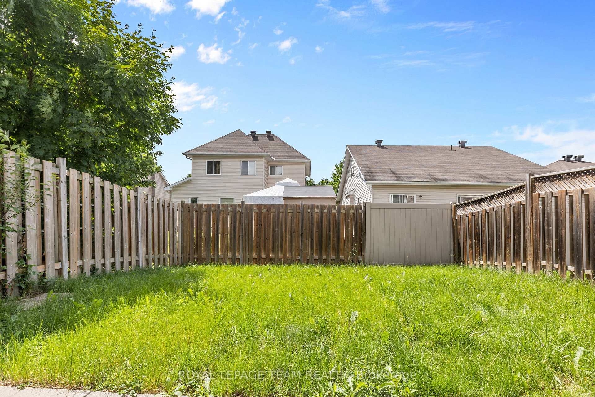 Photo 30 of 92 Wolff Crescent, Arnprior, Arnprior — HOMEH