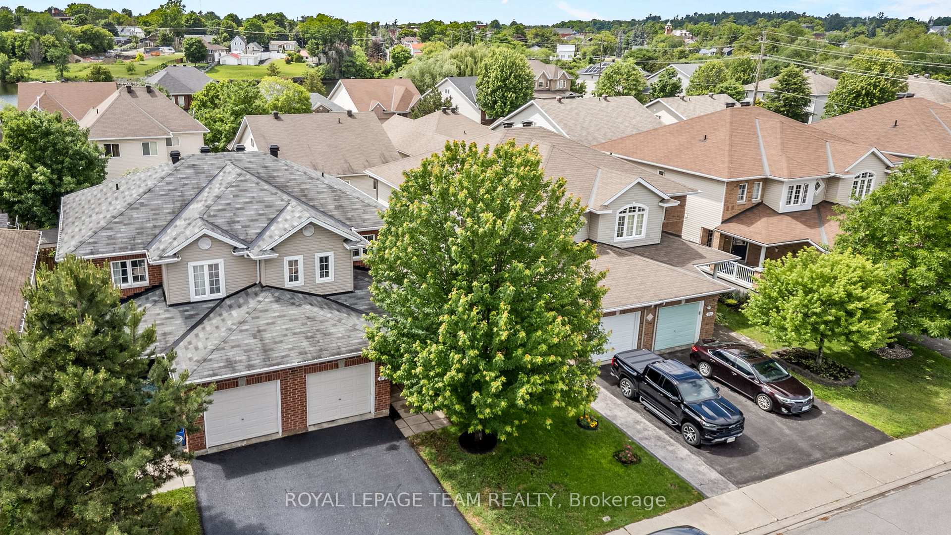 Photo 37 of 92 Wolff Crescent, Arnprior, Arnprior — HOMEH
