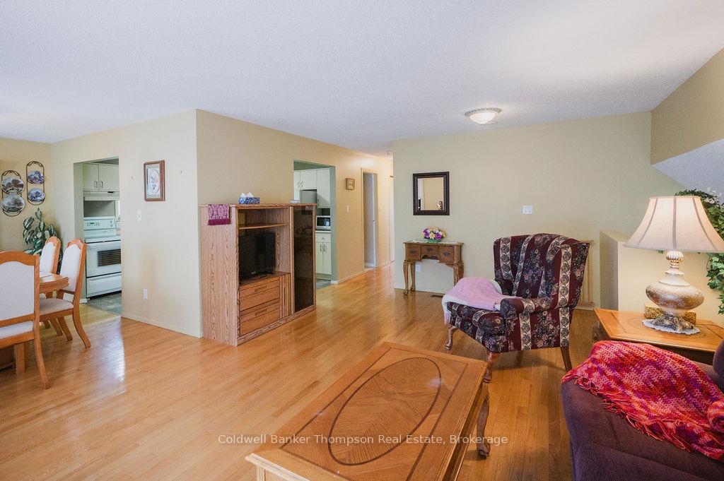 Photo 15 of 49 High Street, Sundridge — HOMEH