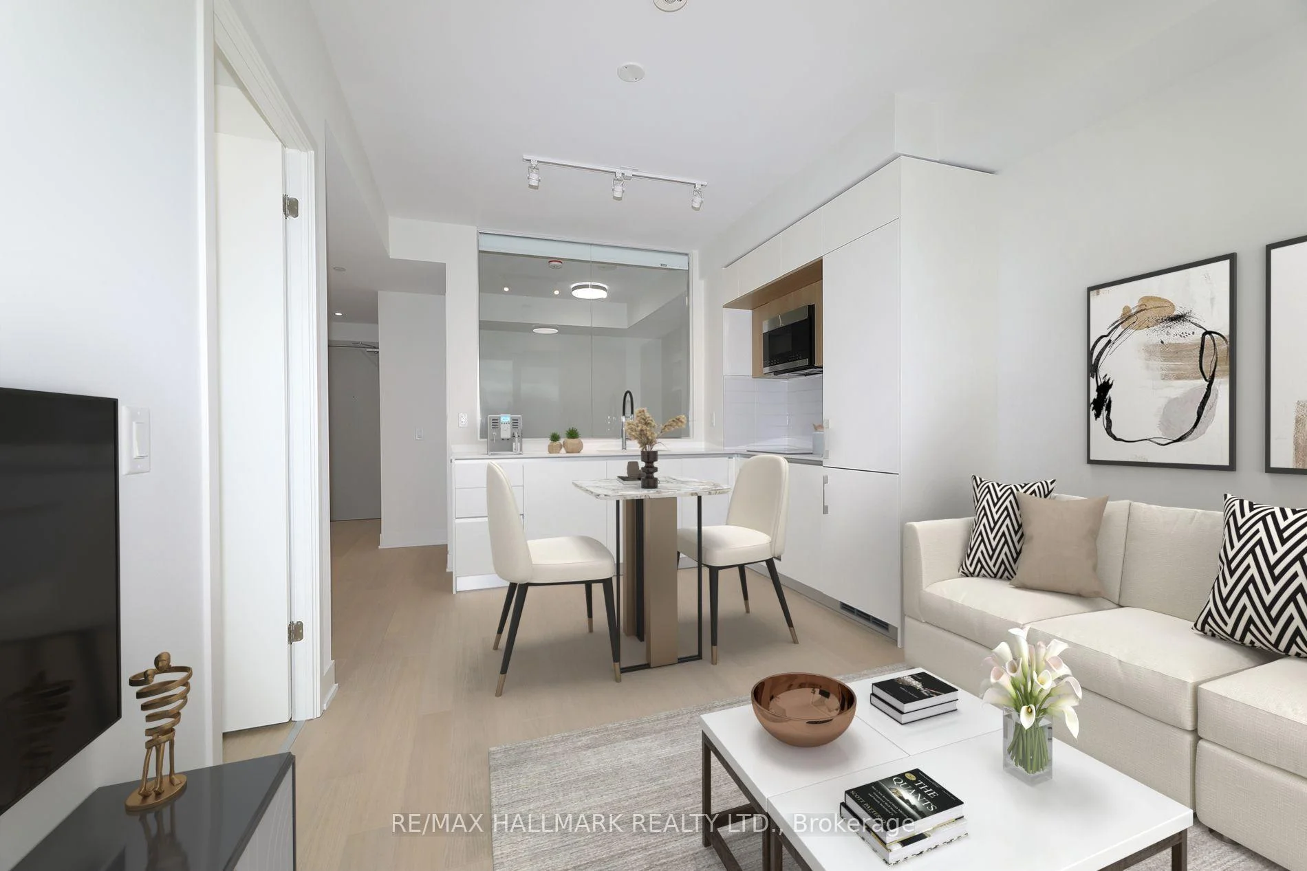 Photo of Unit 306, 322 Dupont Street