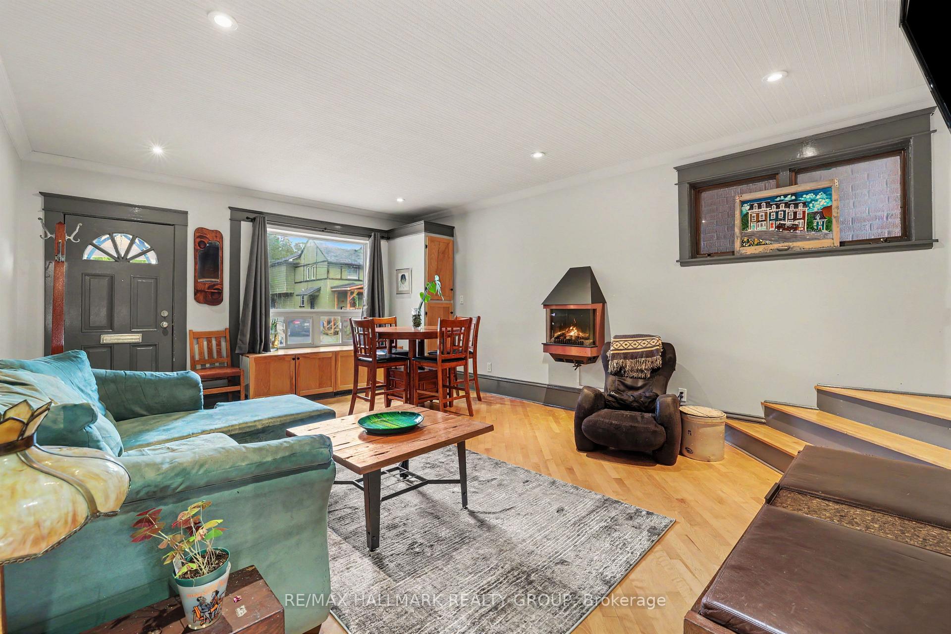Photo 5 of 116 Hamilton Avenue N, Ottawa, Ottawa West — HOMEH