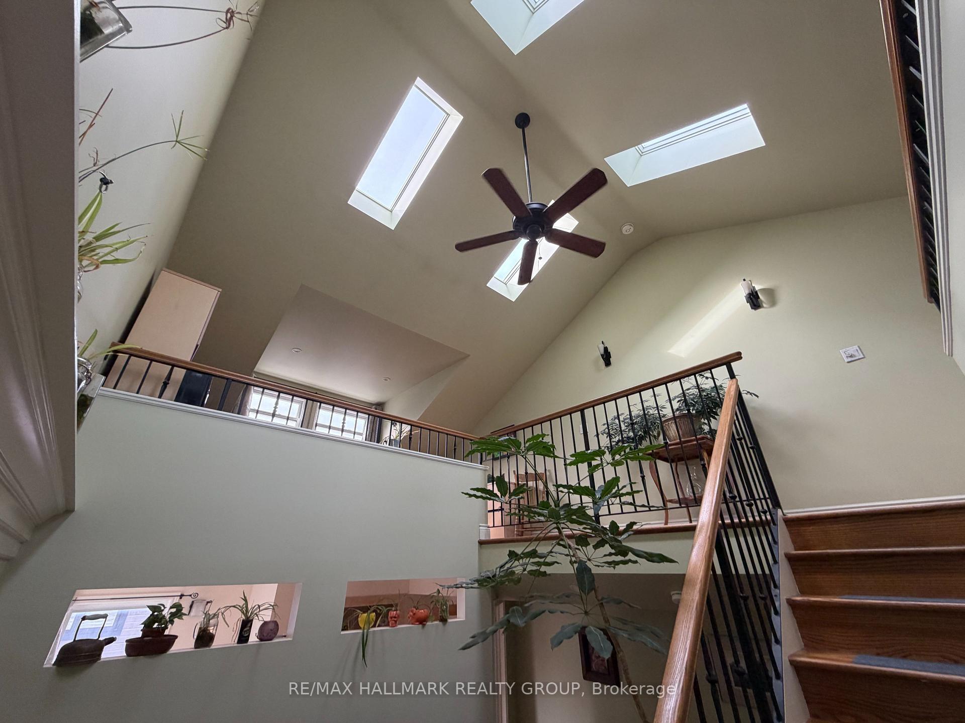 Photo 19 of 116 Hamilton Avenue N, Ottawa, Ottawa West — HOMEH