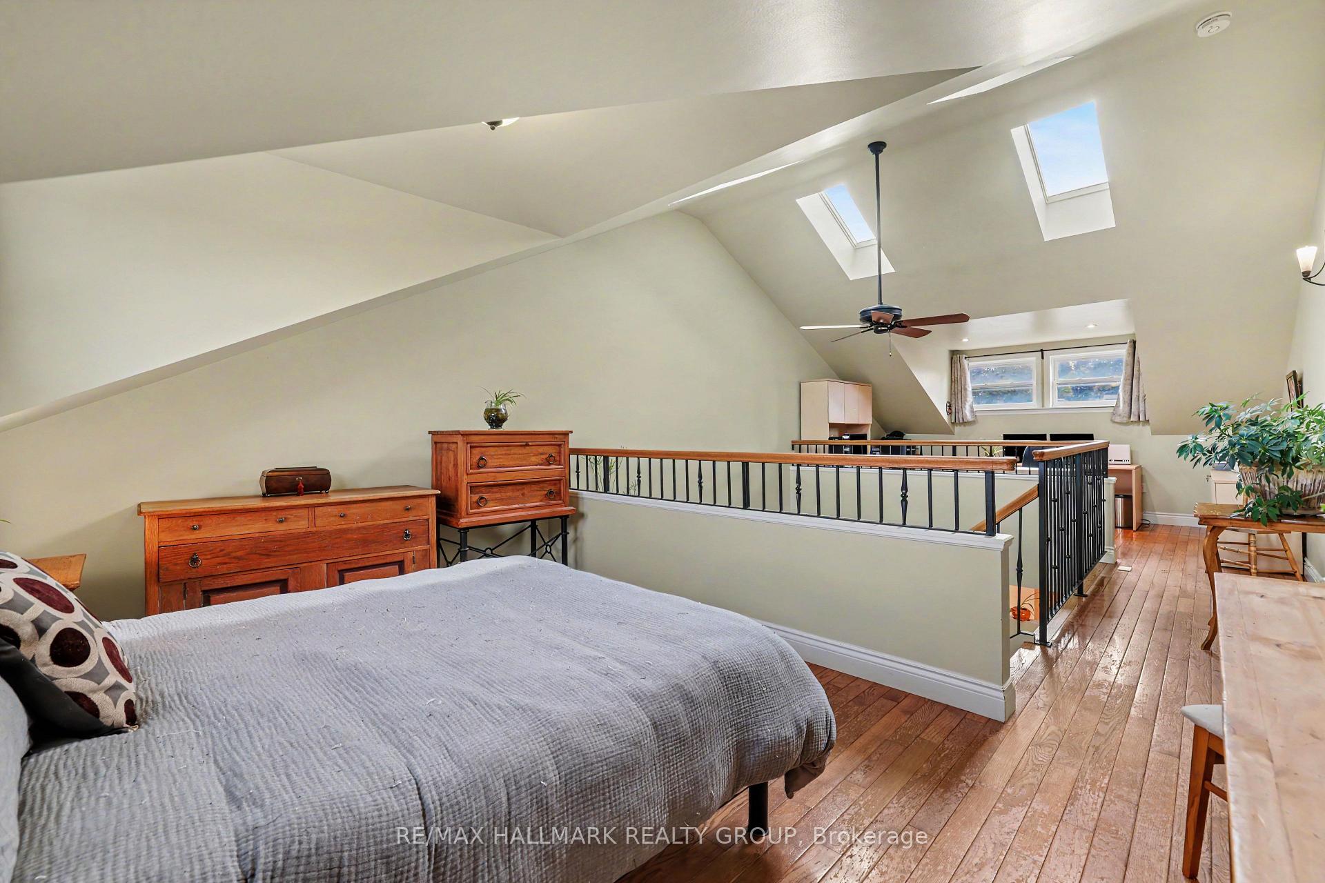 Photo 20 of 116 Hamilton Avenue N, Ottawa, Ottawa West — HOMEH