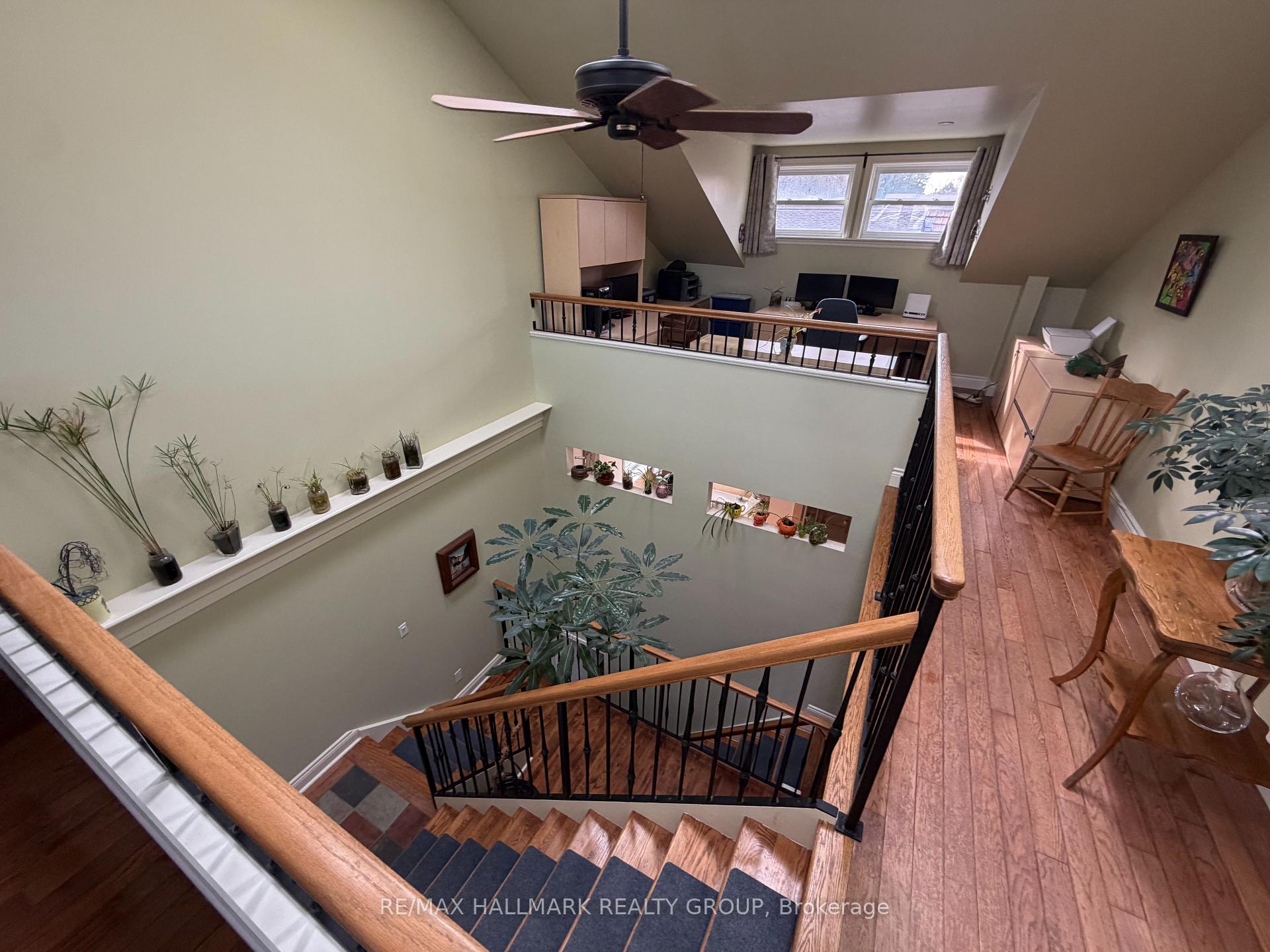 Photo 24 of 116 Hamilton Avenue N, Ottawa, Ottawa West — HOMEH