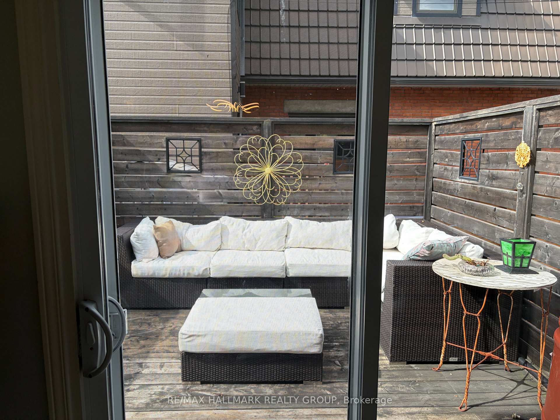 Photo 28 of 116 Hamilton Avenue N, Ottawa, Ottawa West — HOMEH