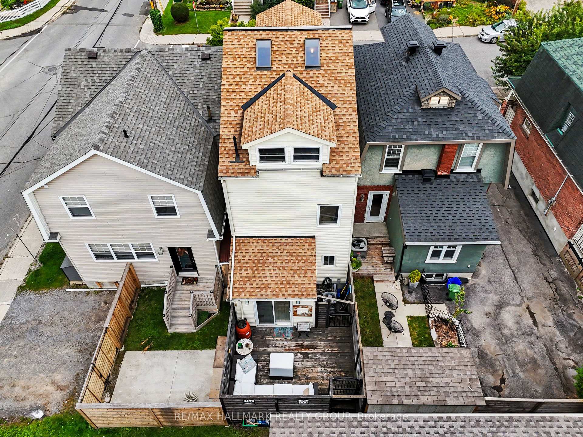 Photo 32 of 116 Hamilton Avenue N, Ottawa, Ottawa West — HOMEH