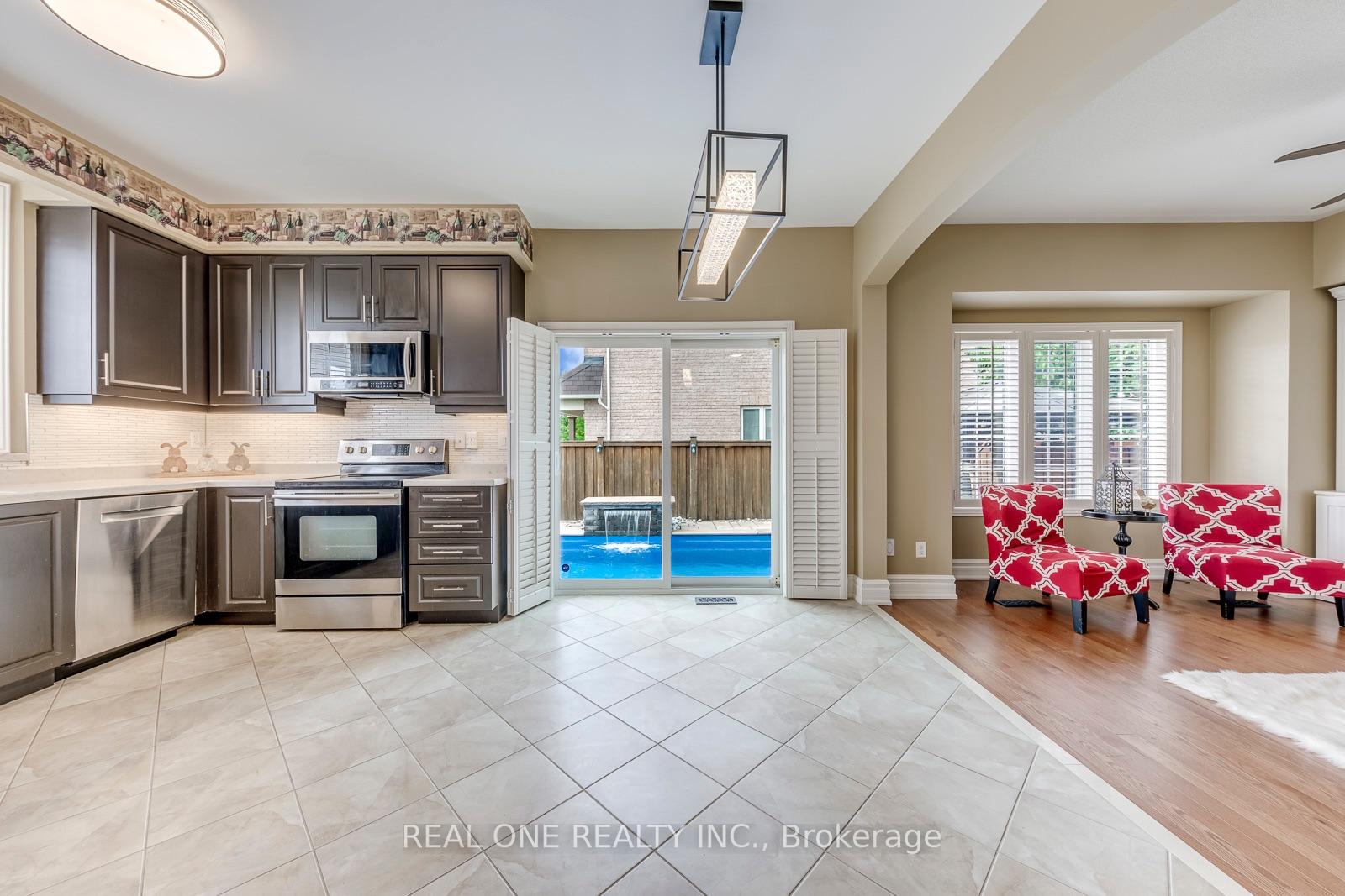 Photo 11 of 4201 Prudham Avenue, Burlington, Alton — HOMEH