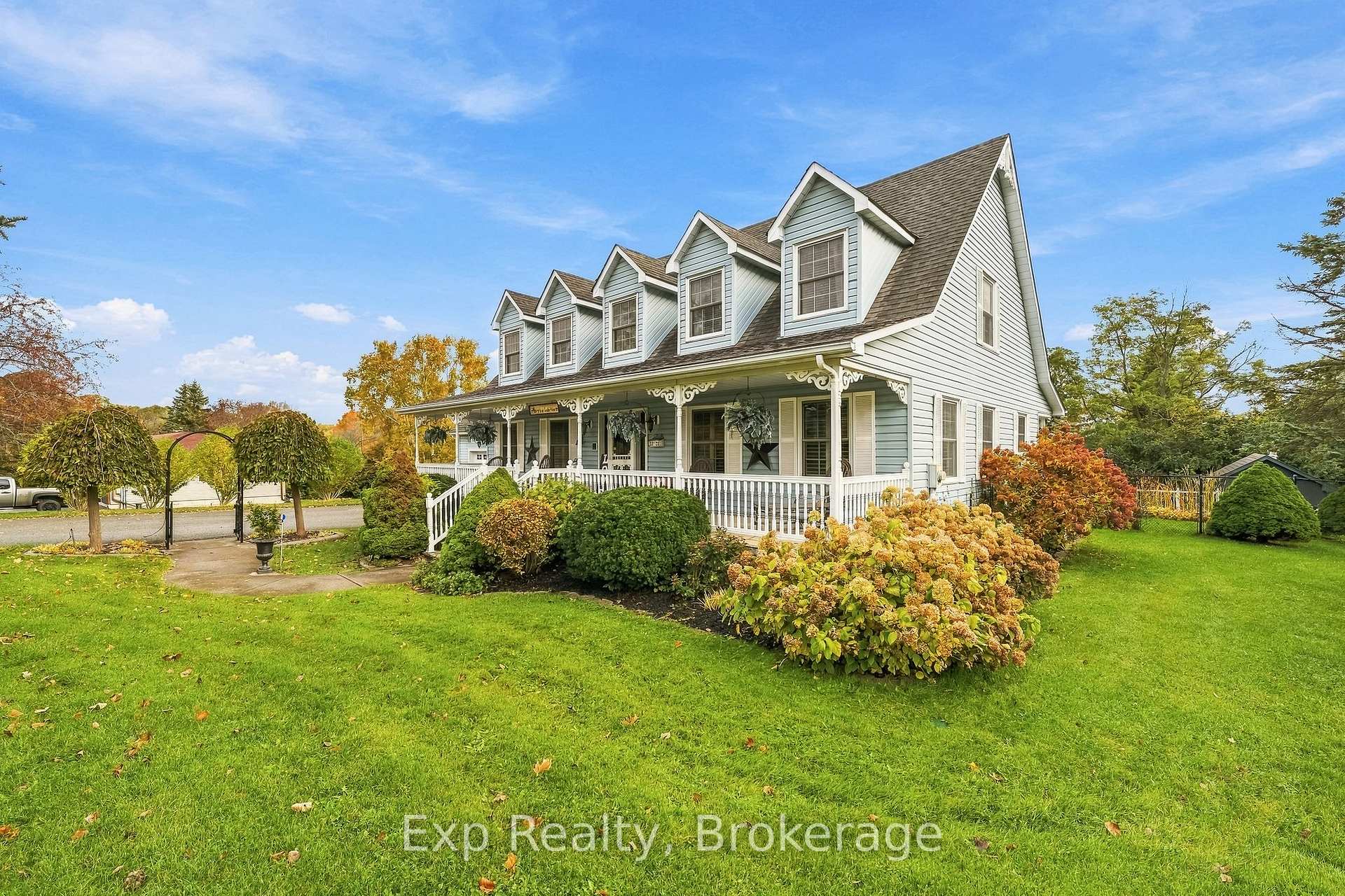 Photo 4 of 17 Forest Hill Drive, Hamilton Township, Rural Hamilton — HOMEH