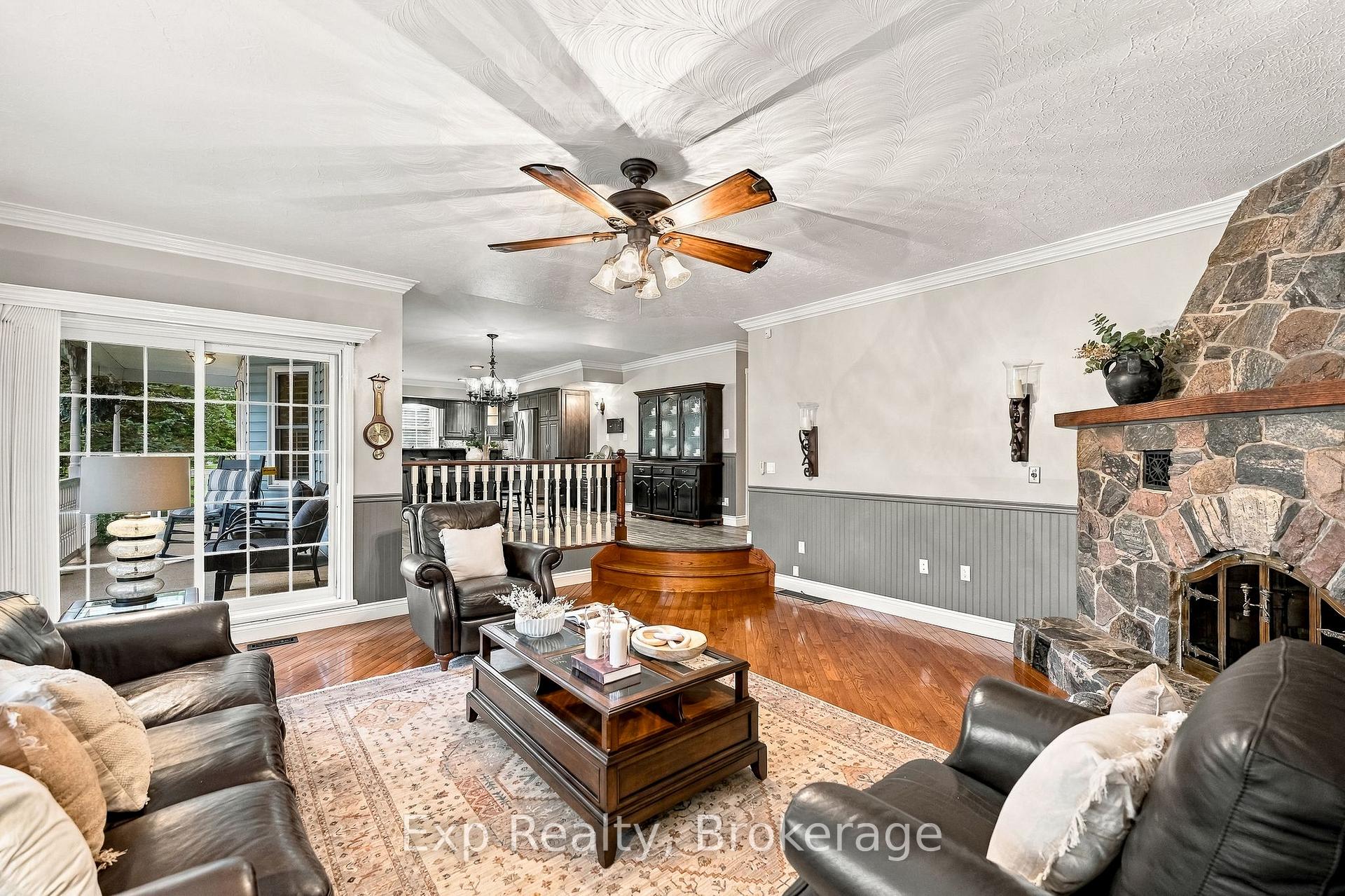 Photo 15 of 17 Forest Hill Drive, Hamilton Township, Rural Hamilton — HOMEH