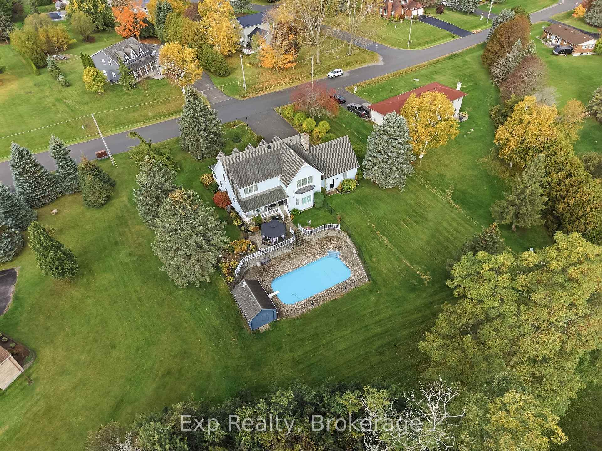 Photo 48 of 17 Forest Hill Drive, Hamilton Township, Rural Hamilton — HOMEH