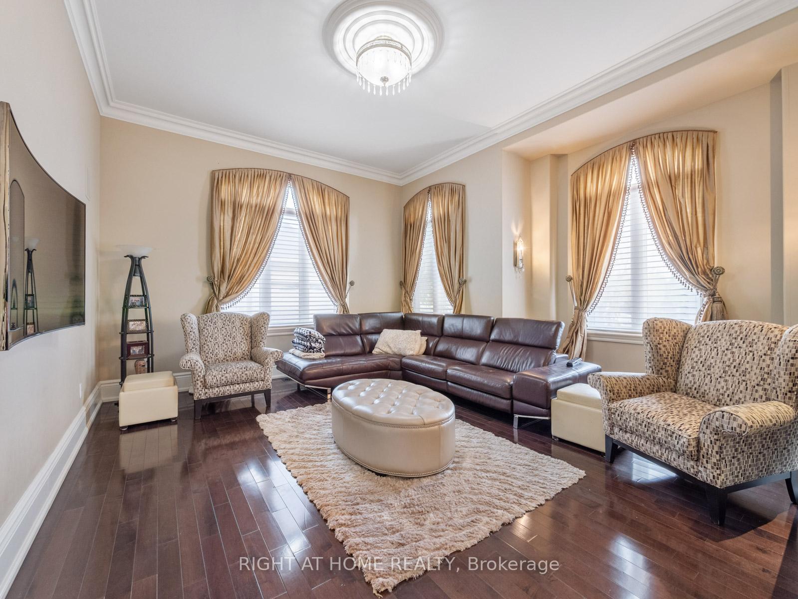 Photo 15 of 100 Rocmary Place, Vaughan, Kleinburg — HOMEH