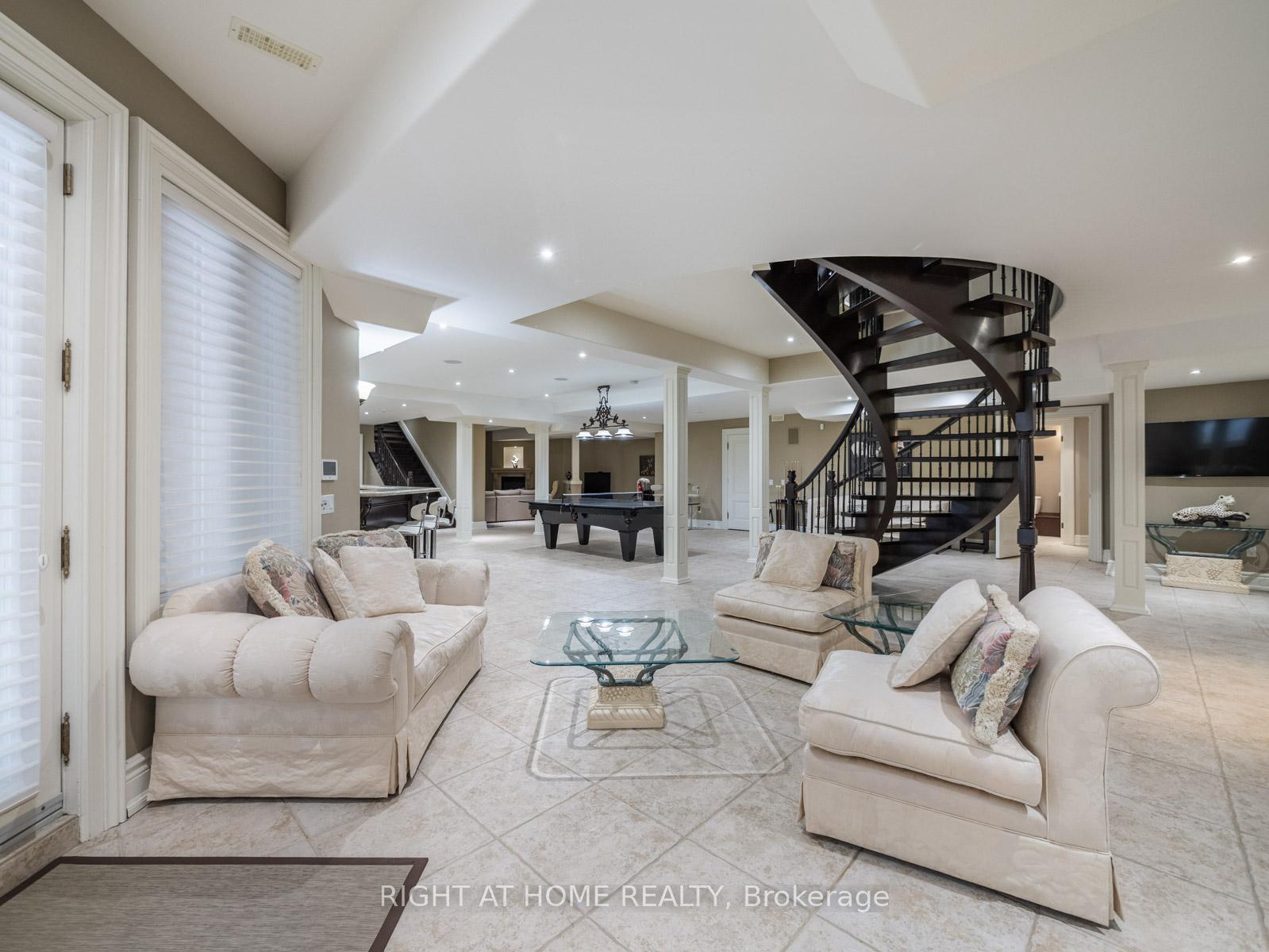 Photo 31 of 100 Rocmary Place, Vaughan, Kleinburg — HOMEH