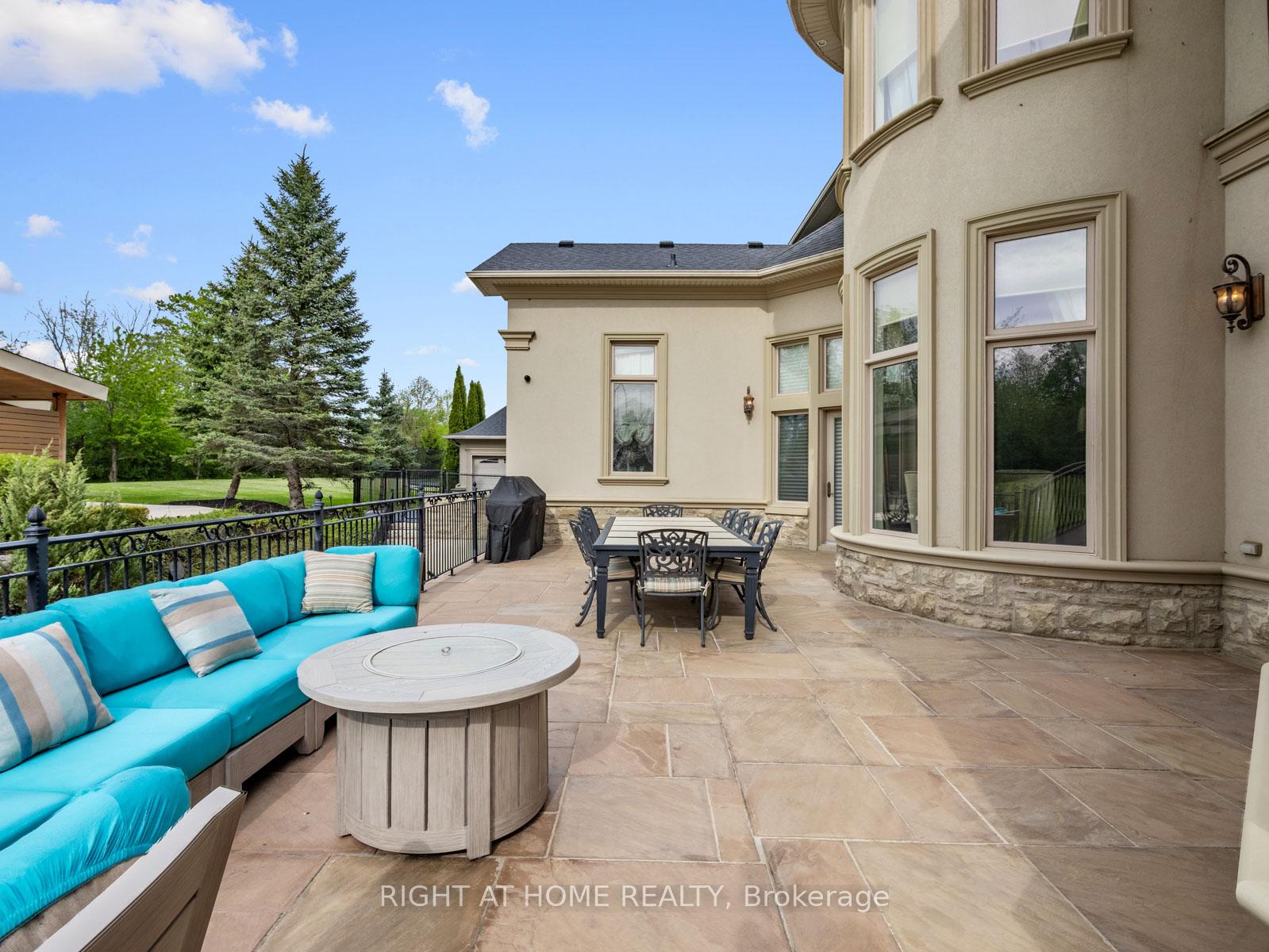 Photo 40 of 100 Rocmary Place, Vaughan, Kleinburg — HOMEH