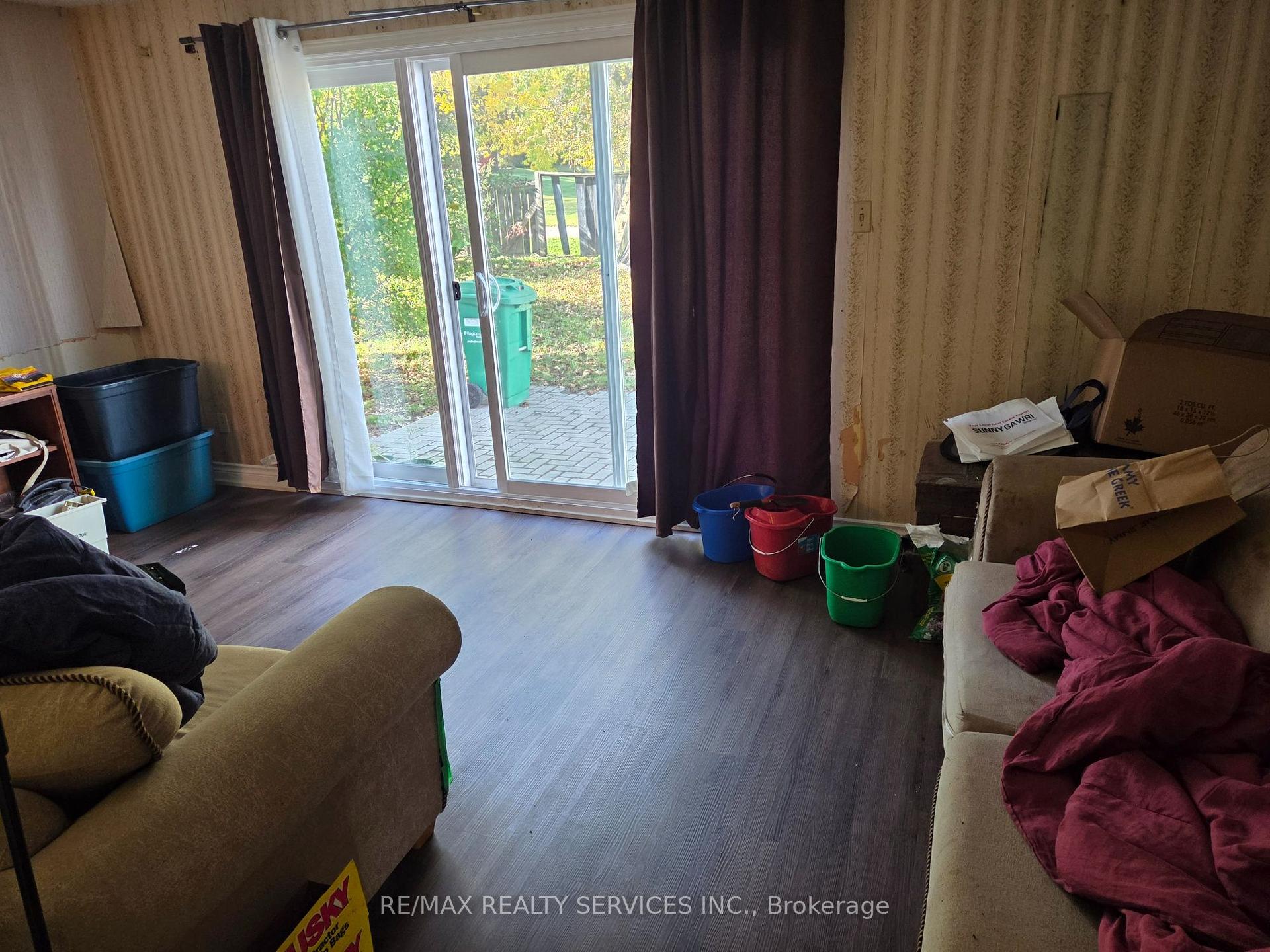 Photo 6 of 49 Huntingwood Crescent, Brampton, Central Park — HOMEH