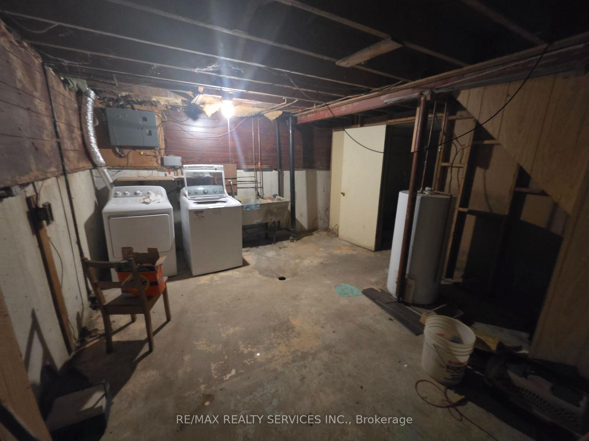 Photo 13 of 49 Huntingwood Crescent, Brampton, Central Park — HOMEH