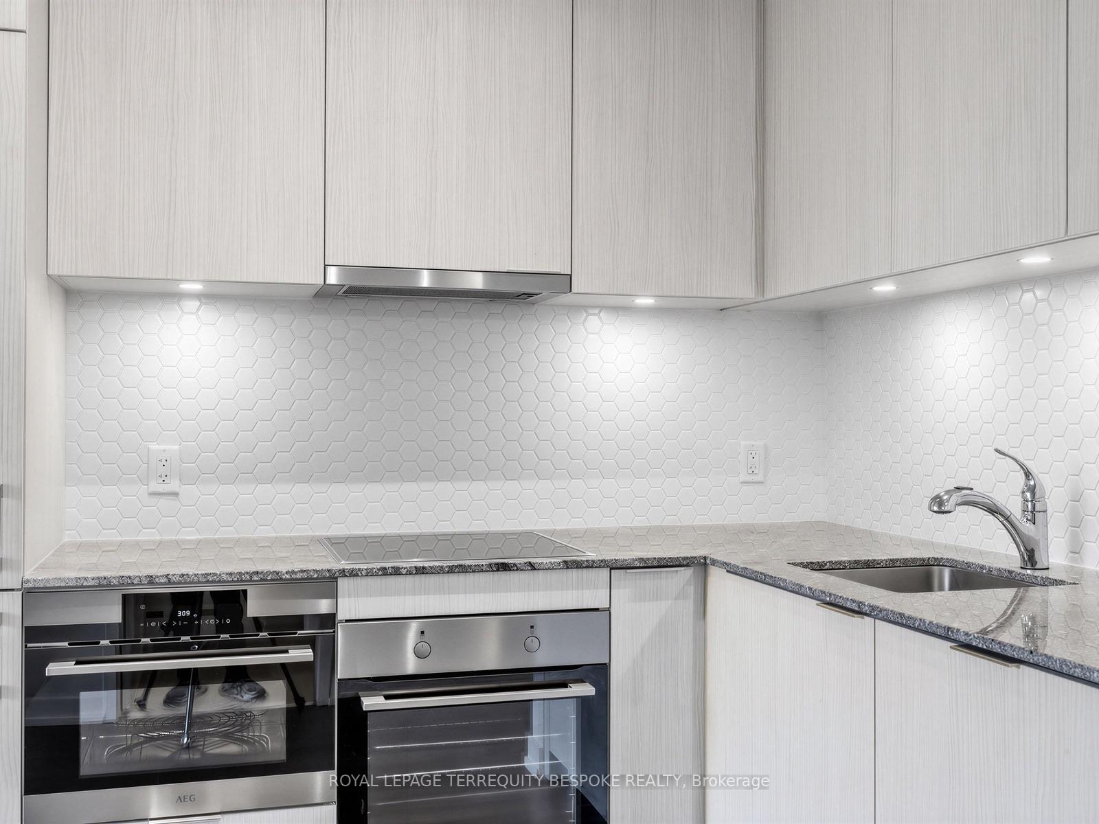 Photo 7 of Unit 419, 158 Front Street E, Toronto, Moss Park — HOMEH