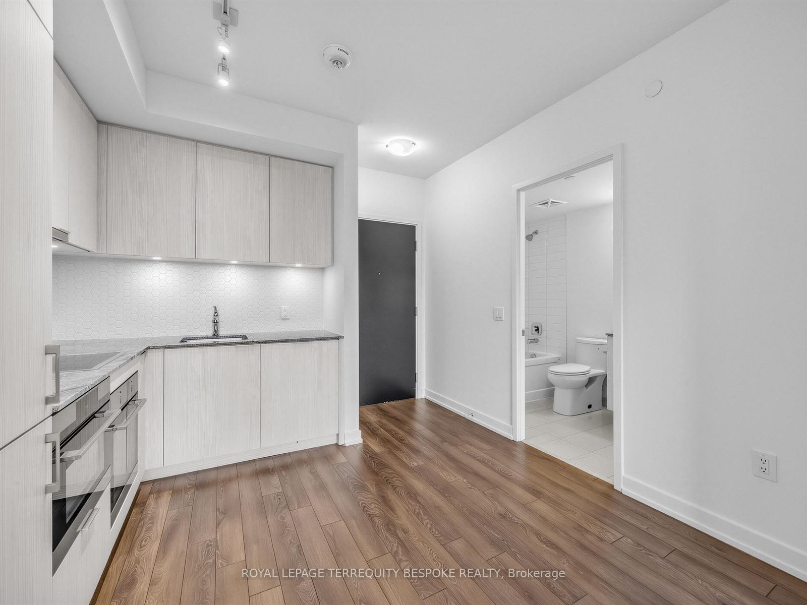 Photo 11 of Unit 419, 158 Front Street E, Toronto, Moss Park — HOMEH