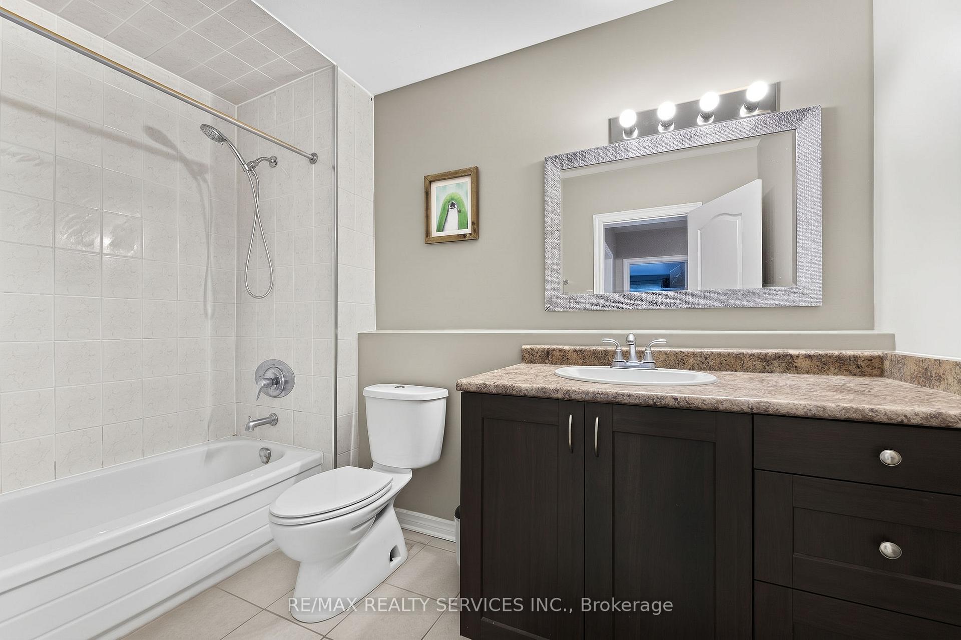 Photo 18 of Unit 7, 1140 Tavistock Drive, Burlington, Mountainside — HOMEH