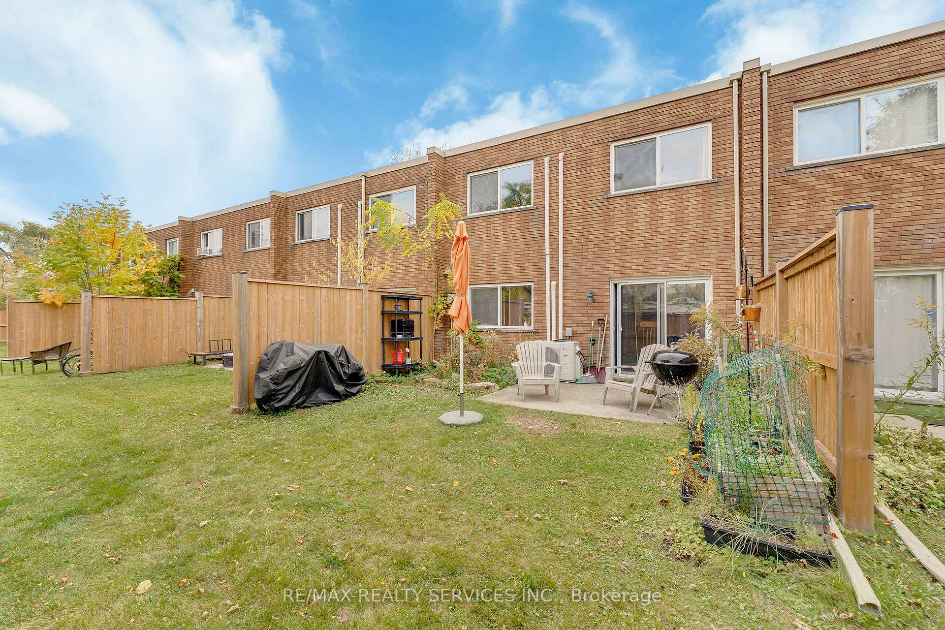 Photo 21 of Unit 7, 1140 Tavistock Drive, Burlington, Mountainside — HOMEH