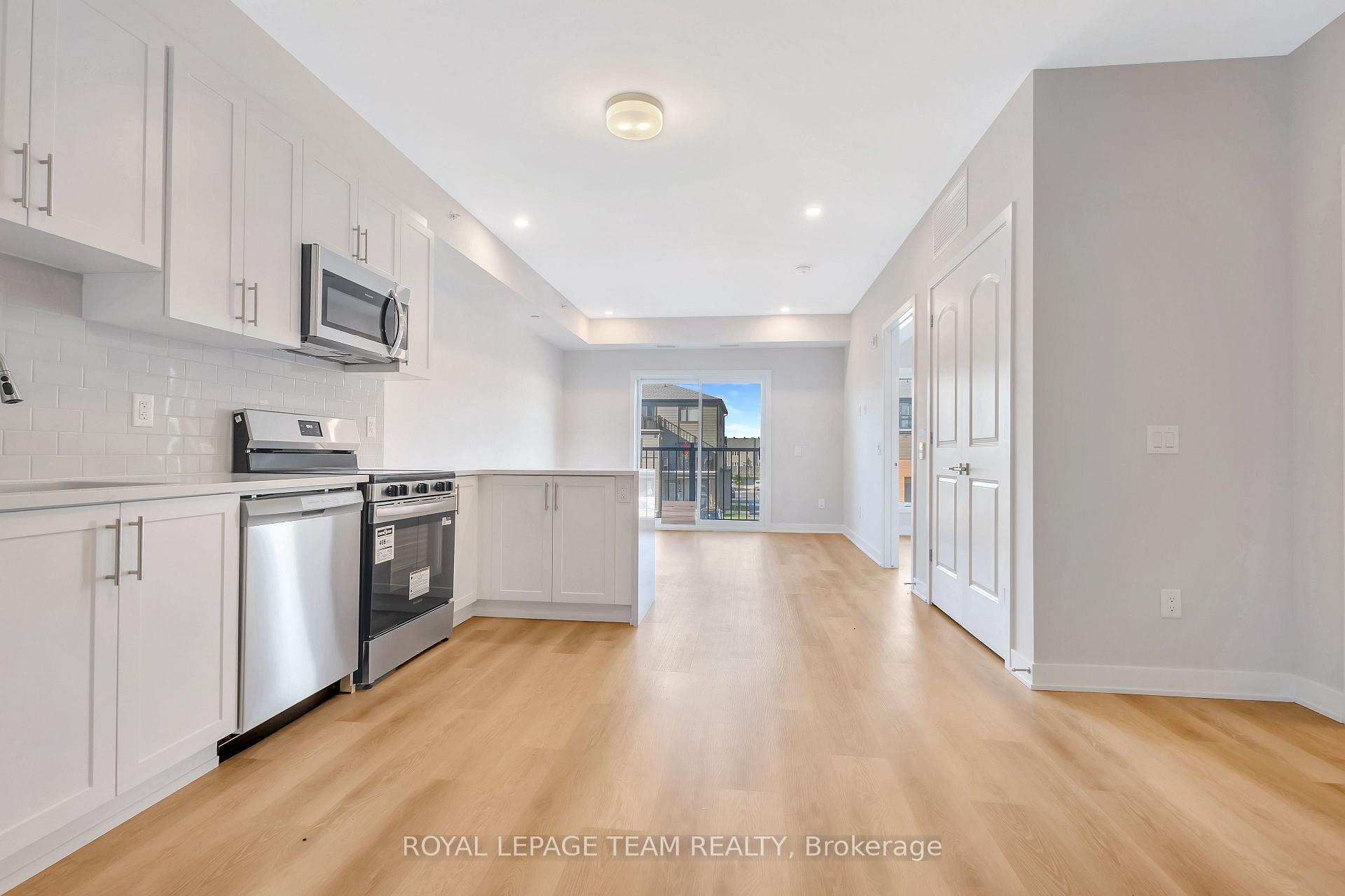 Photo 4 of Unit 210, 2370 Tenth Line Road, Ottawa, Avalon West — HOMEH