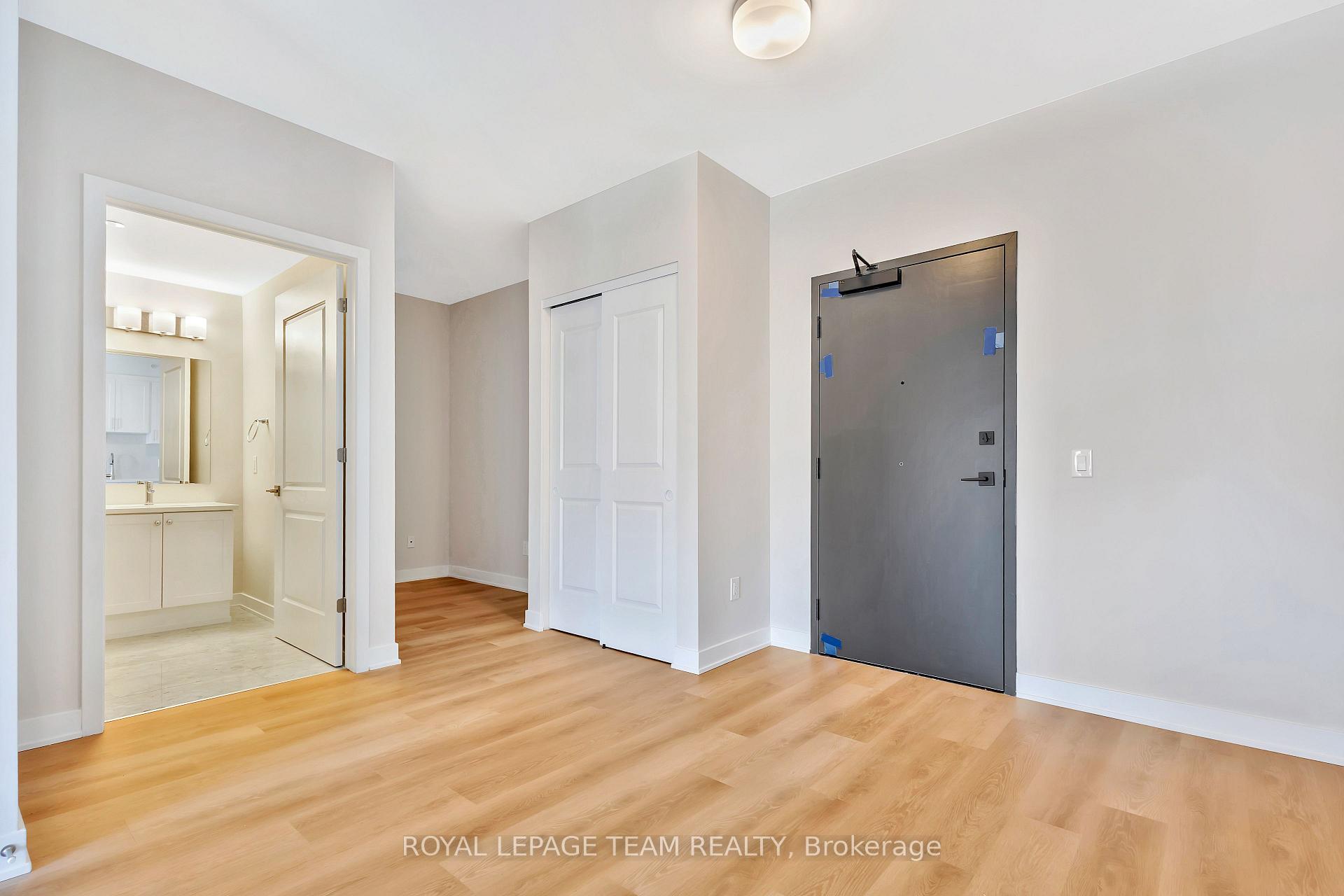 Photo 8 of Unit 210, 2370 Tenth Line Road, Ottawa, Avalon West — HOMEH