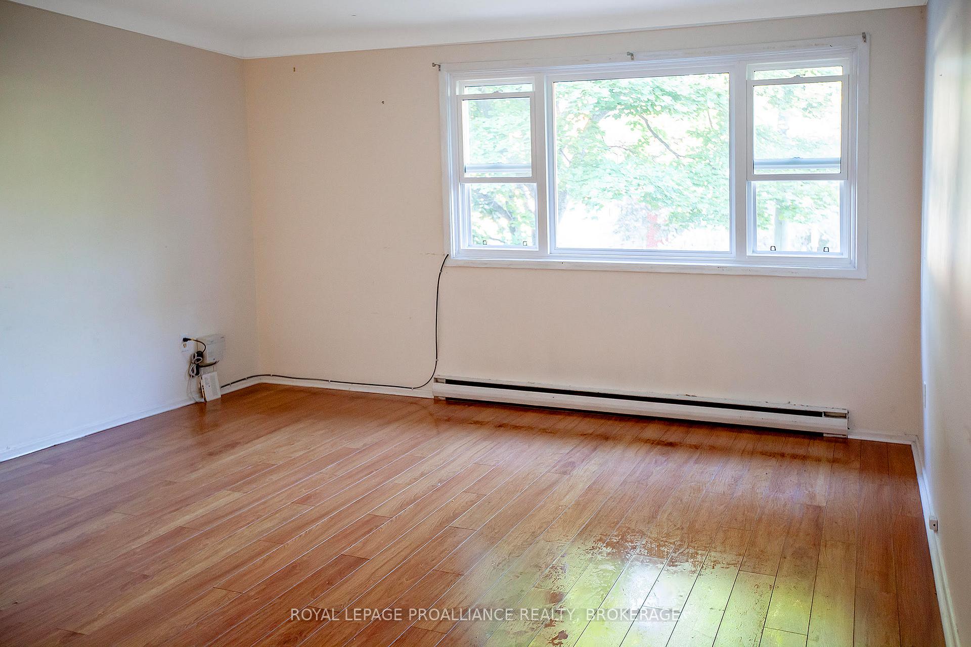 Photo 10 of 92 Gardiner Street, Kingston, Central City West — HOMEH