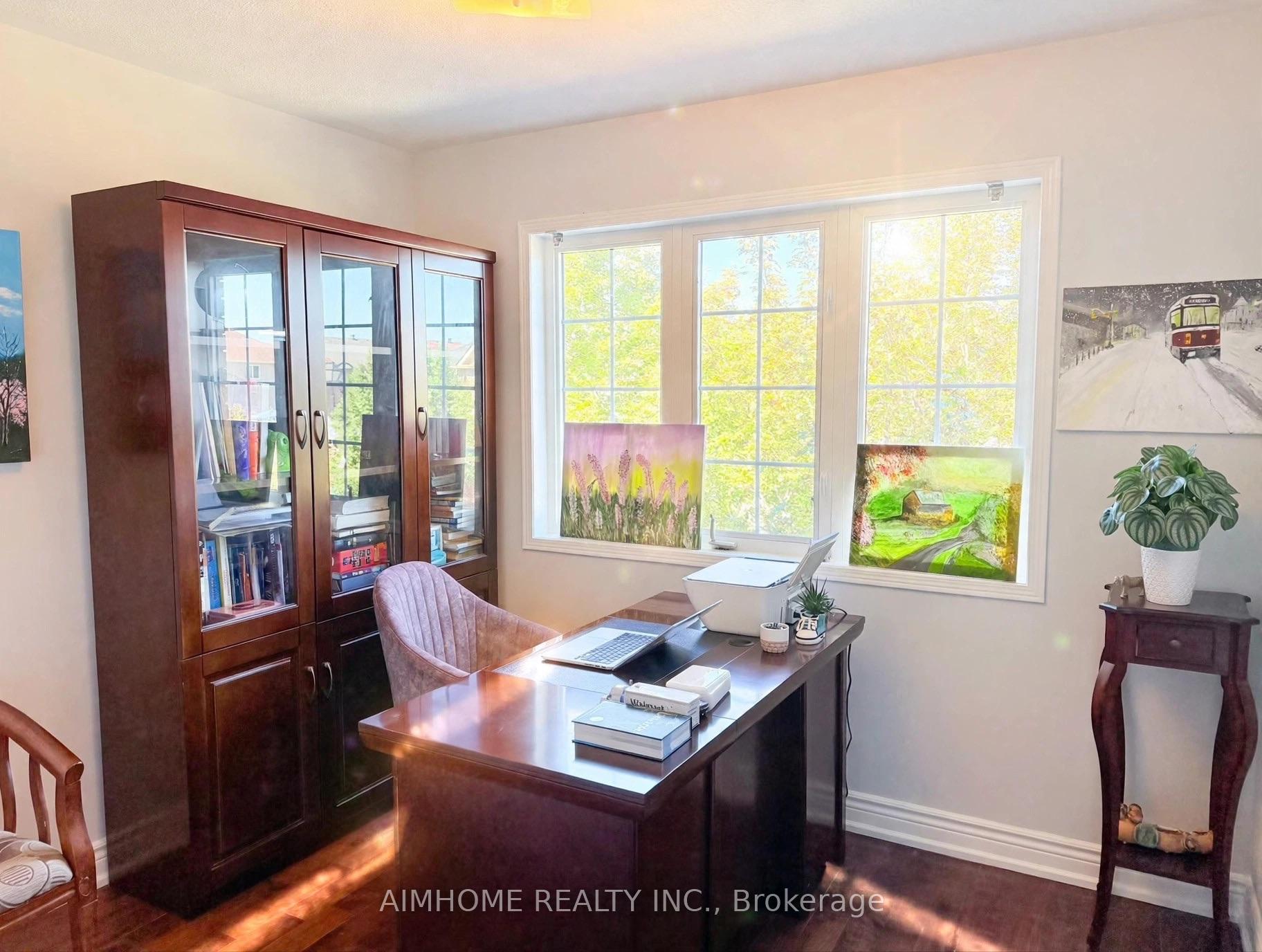 Photo 10 of 673 Caboto Trail, Markham, Village Green-South Unionville — HOMEH