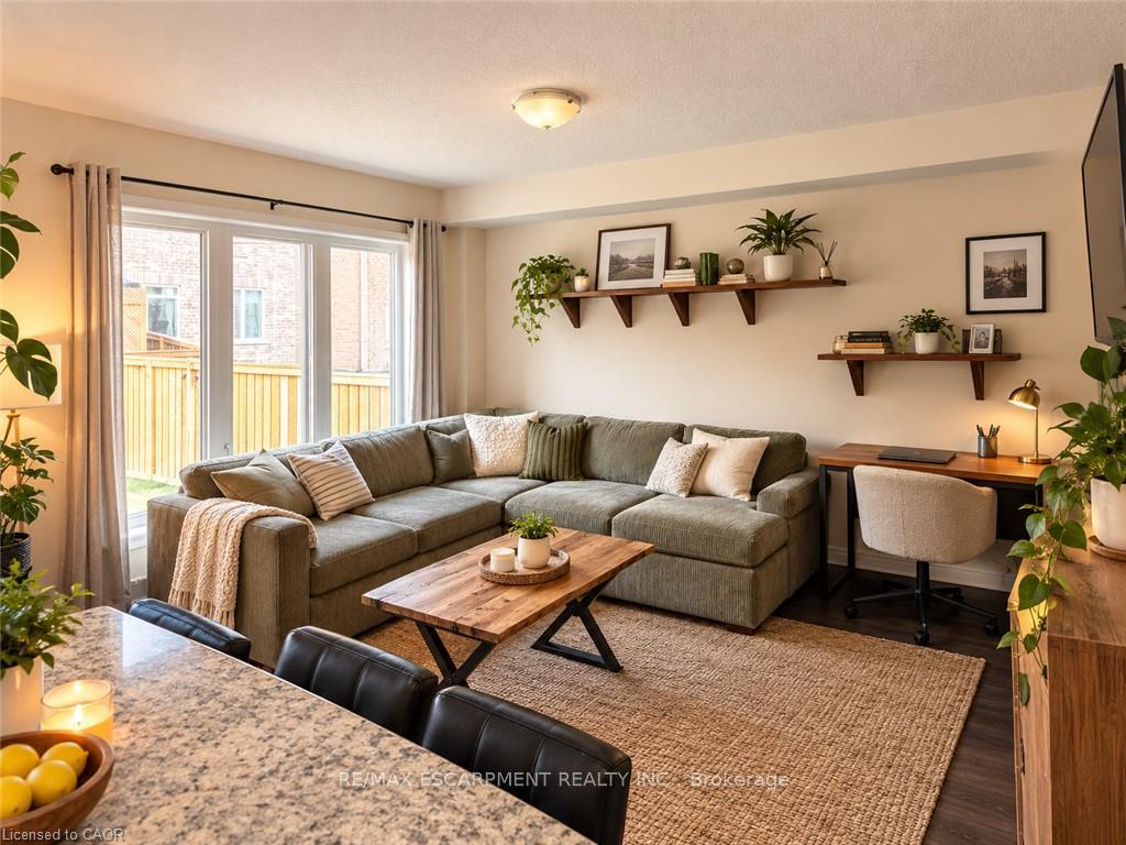 Photo 2 of 25 Sumac Drive, Haldimand — HOMEH