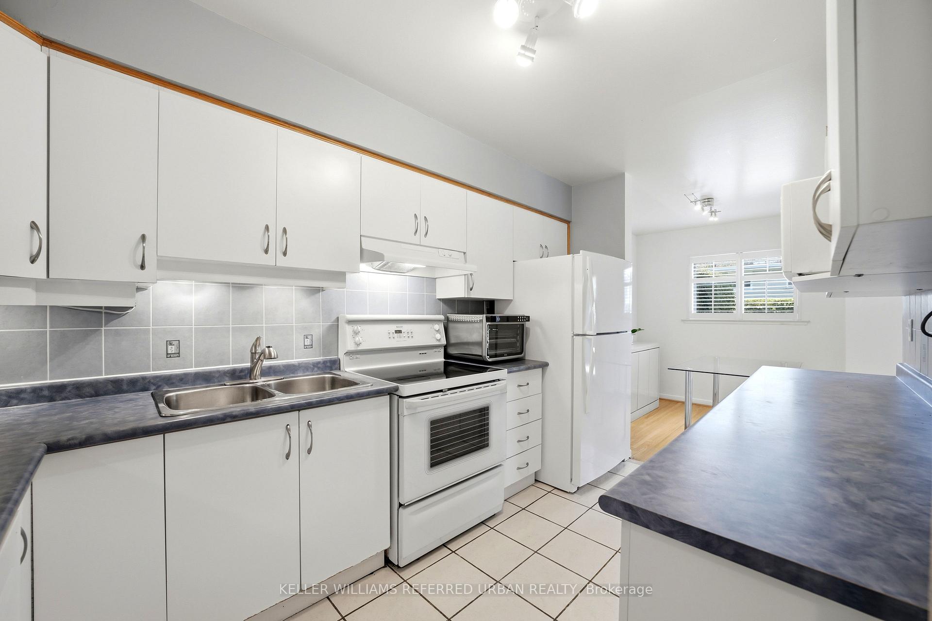 Photo 9 of Unit 102, 25 Esterbrooke Avenue, North York, Don Valley Village — HOMEH