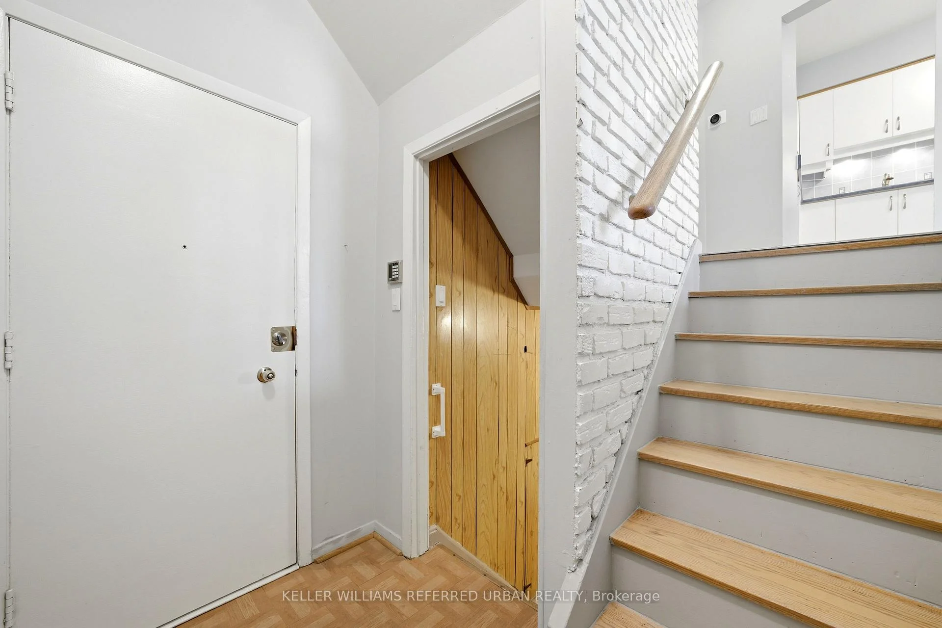 Photo 4 of Unit 102, 25 Esterbrooke Avenue, North York, Don Valley Village — HOMEH