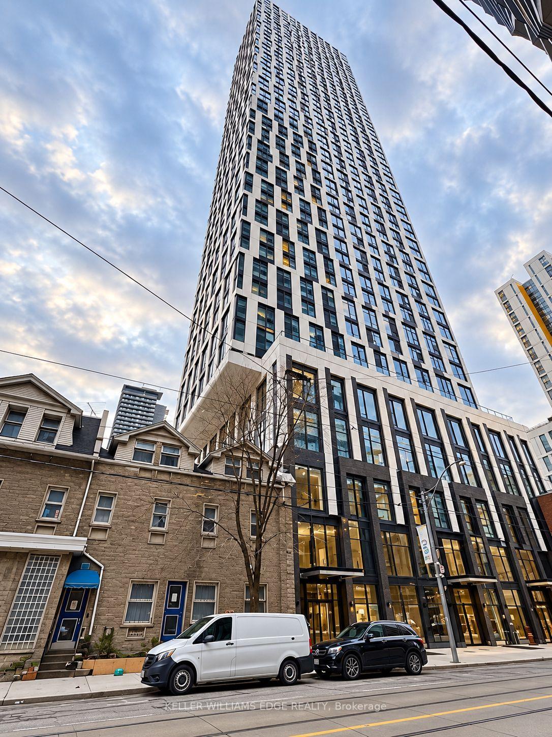 Front of Unit 4517, 252 Church Street