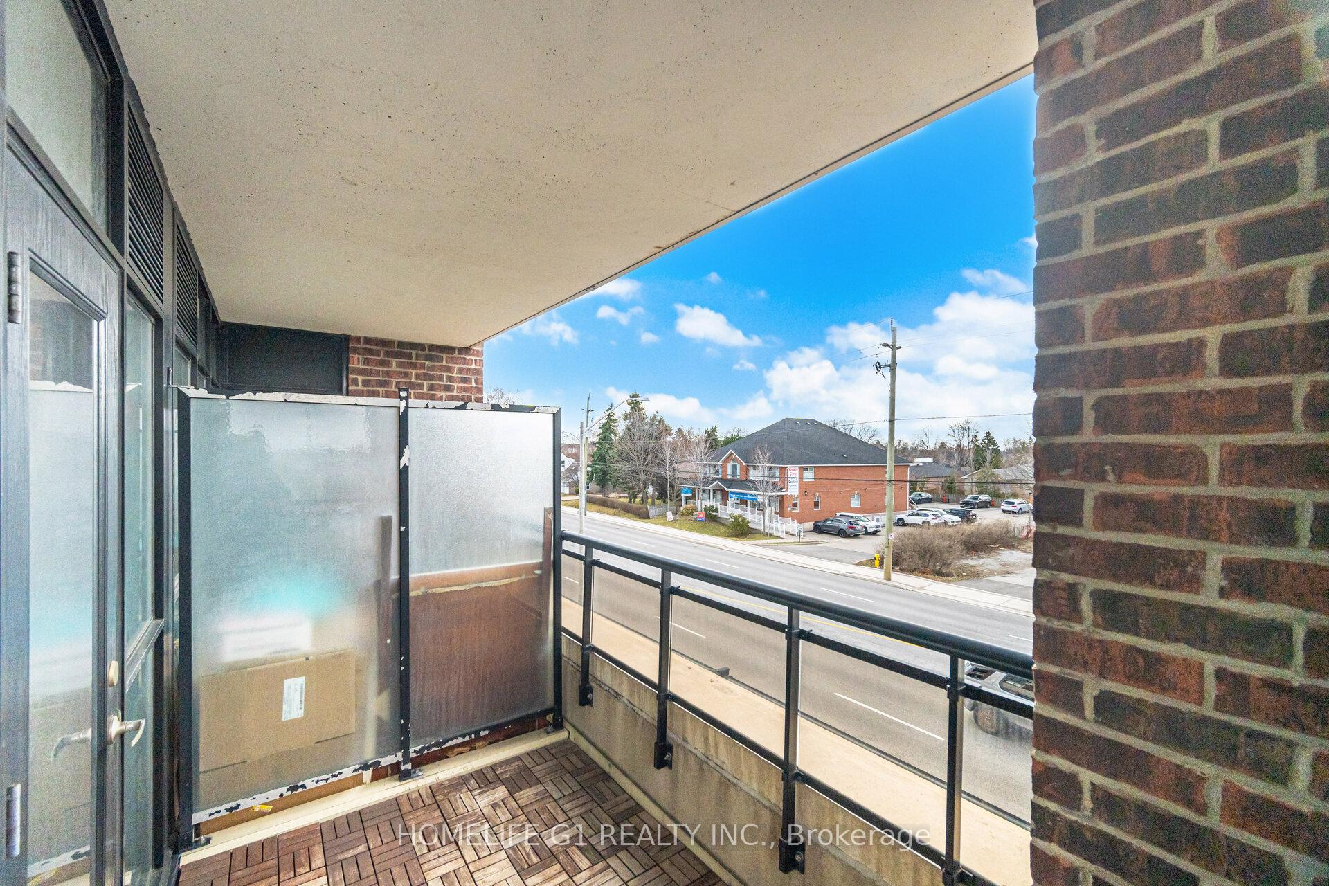 Photo 15 of Unit 212, 2396 Major Mackenzie Drive, Vaughan, Maple — HOMEH