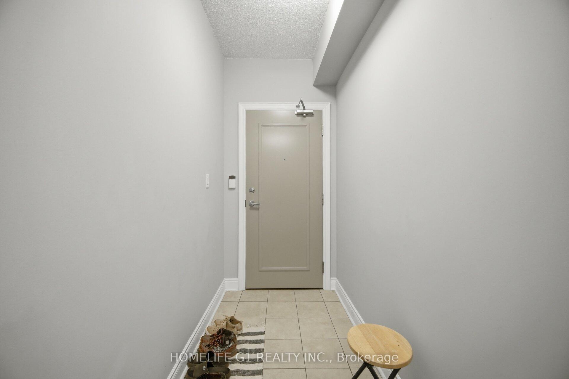 Photo 16 of Unit 212, 2396 Major Mackenzie Drive, Vaughan, Maple — HOMEH