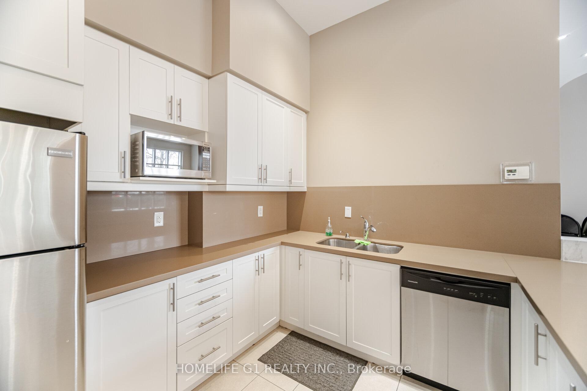 Photo 30 of Unit 212, 2396 Major Mackenzie Drive, Vaughan, Maple — HOMEH