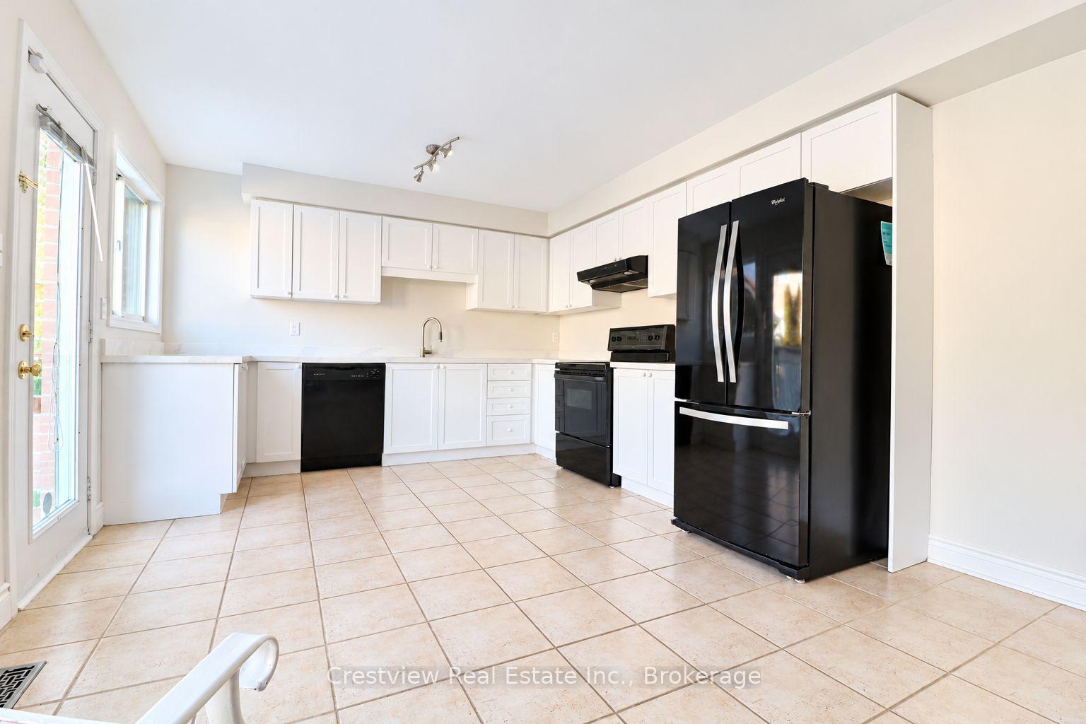 Photo 8 of 5561 Broadpath Gate, Mississauga, Churchill Meadows — HOMEH