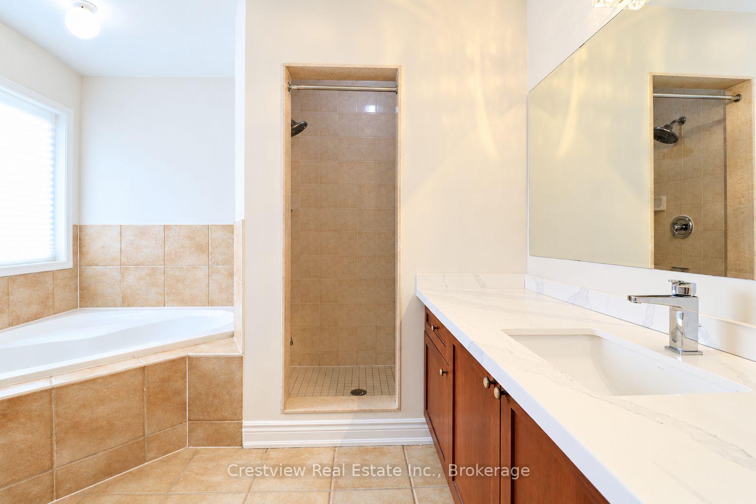Photo 12 of 5561 Broadpath Gate, Mississauga, Churchill Meadows — HOMEH