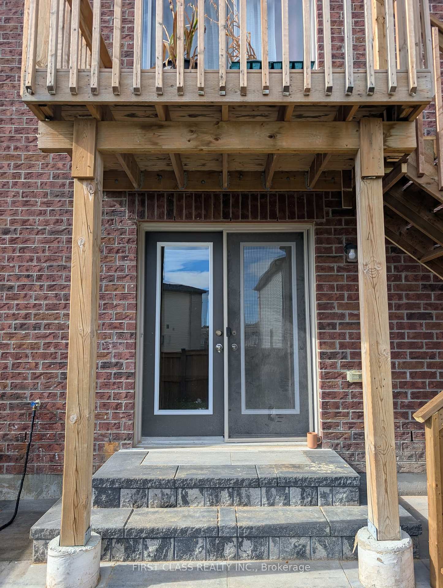 Photo 3 of 2577 Bridle Road S, Oshawa, Windfields — HOMEH